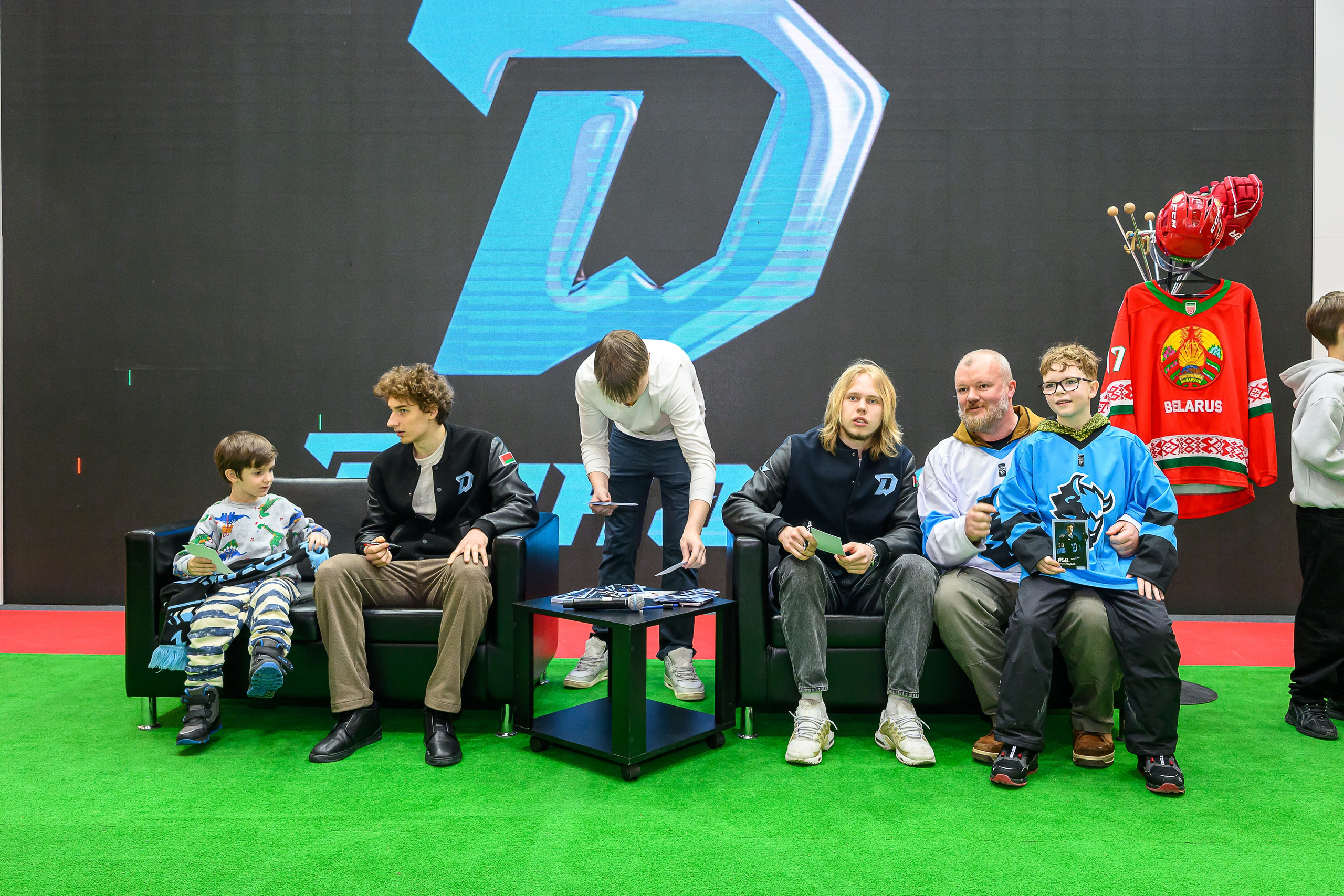 @hcdinamo.by. Фотоуслуги, услуги фотографа, фотографирование важных событий