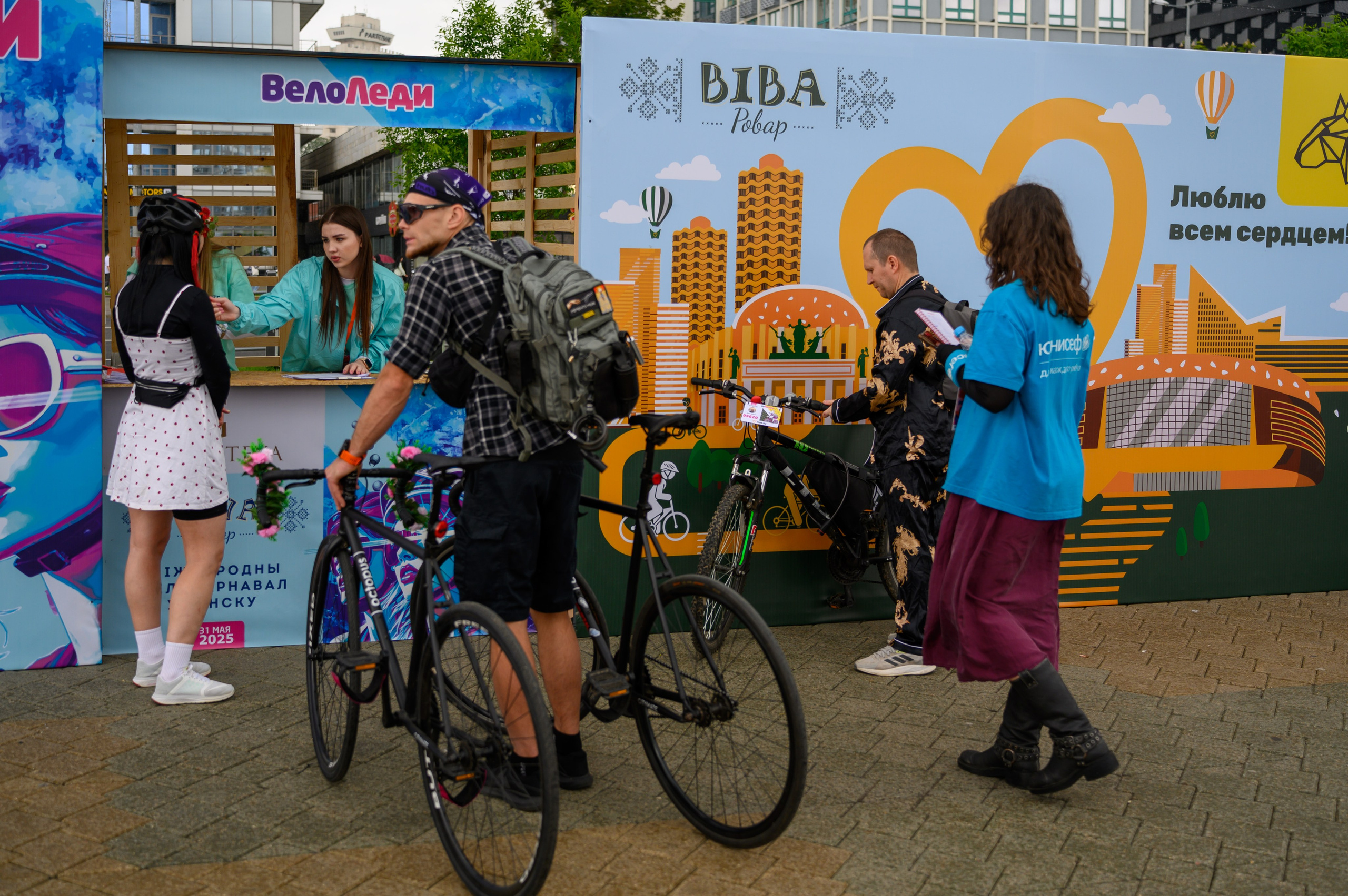 Репортажная съемка с открытия магазина. Фотоуслуги, услуги фотографа, фотографирование важных событий