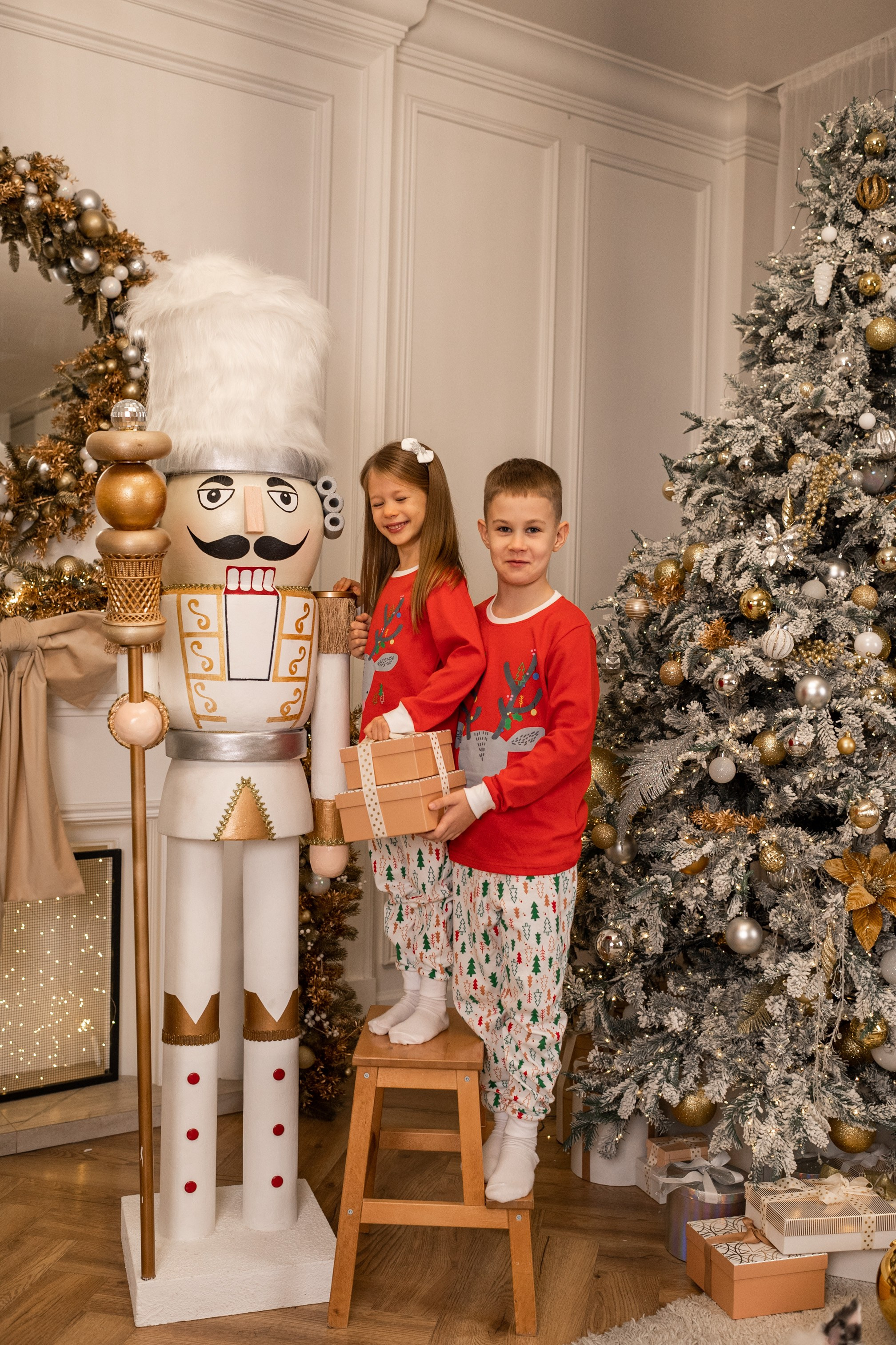 МИЛАН НОВОГОДНИЙ. Семейный фотограф Екатеринбург Лора Мур