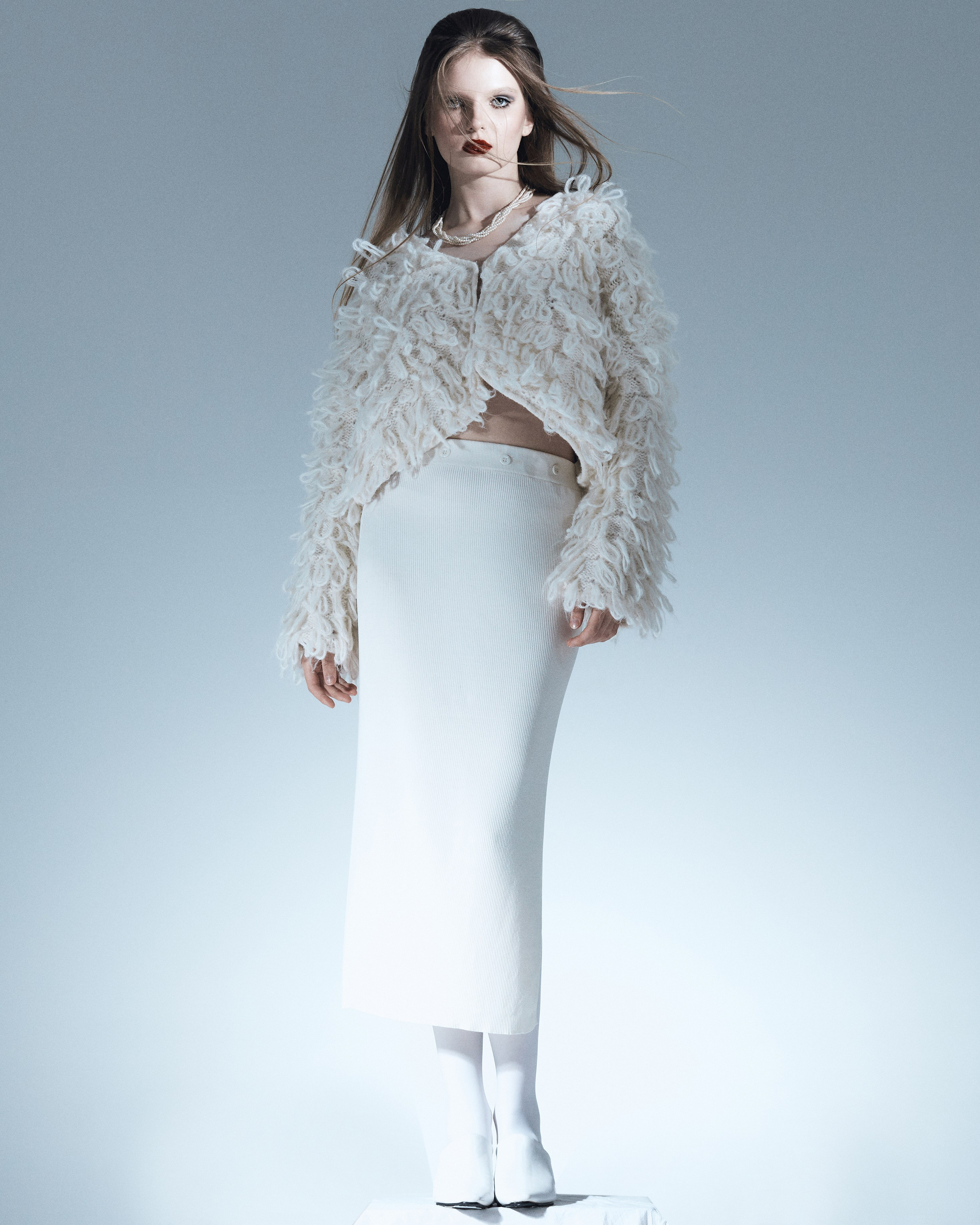 Kati, white and burgundy. Юрина Полина, фотограф из Екатеринбурга