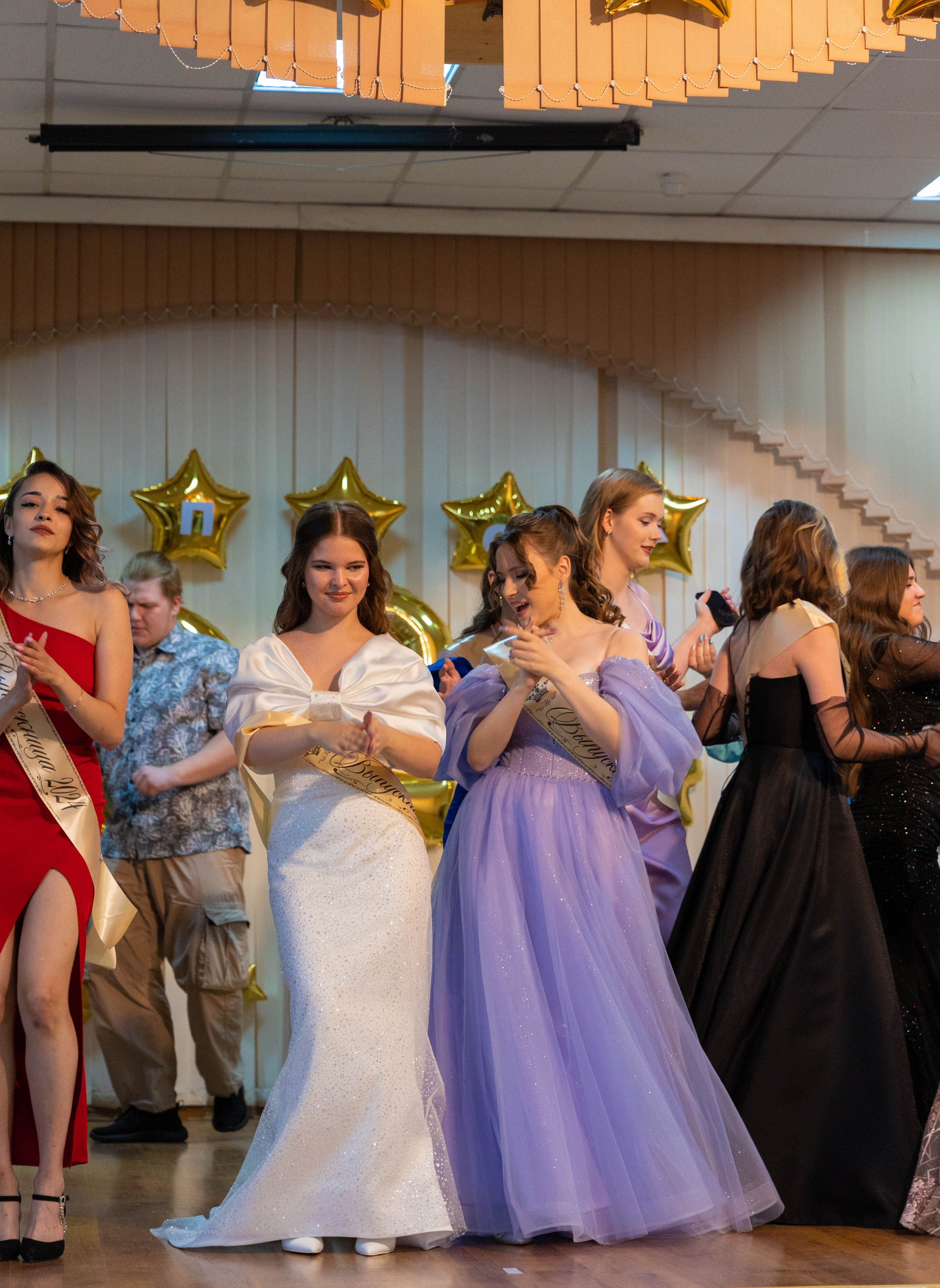 Школа № 5 Липецк. Выпускной 2024. Выпускные альбомы в Липецк