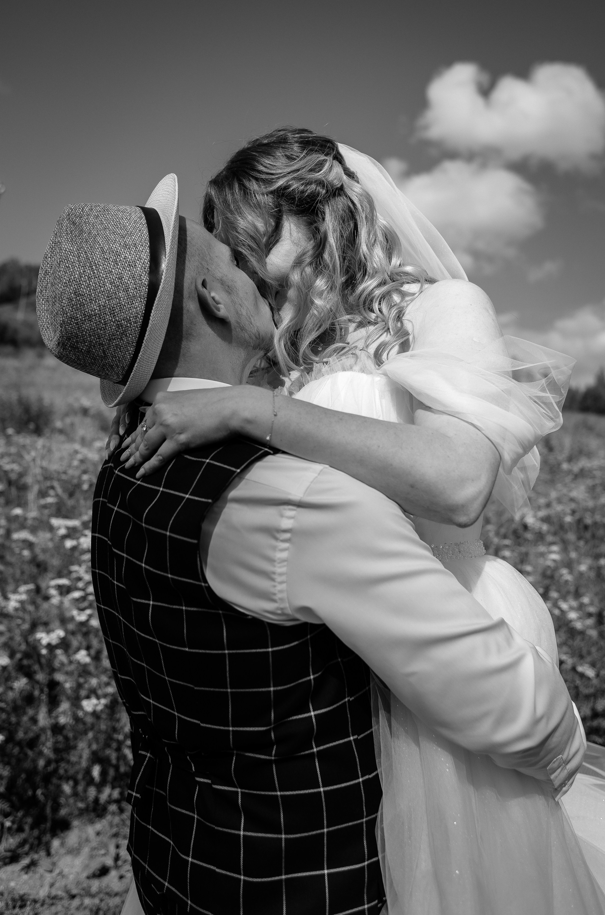 Свадебная фотосессия за городом. Фотограф Татьяна Орлова