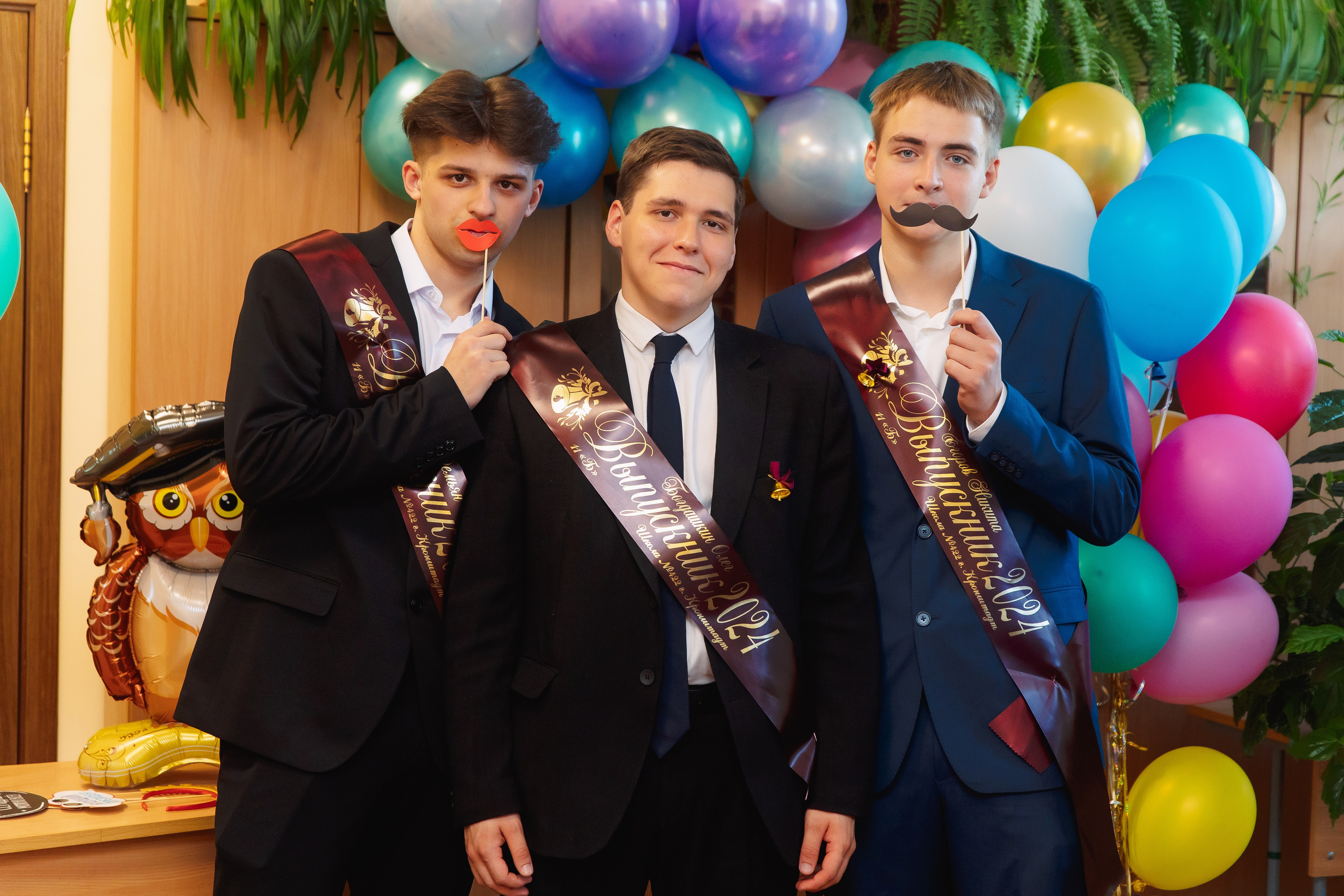 Последний звонок. Фотограф в Кронштадте и Санкт-Петербурге Анастасия Коваленко