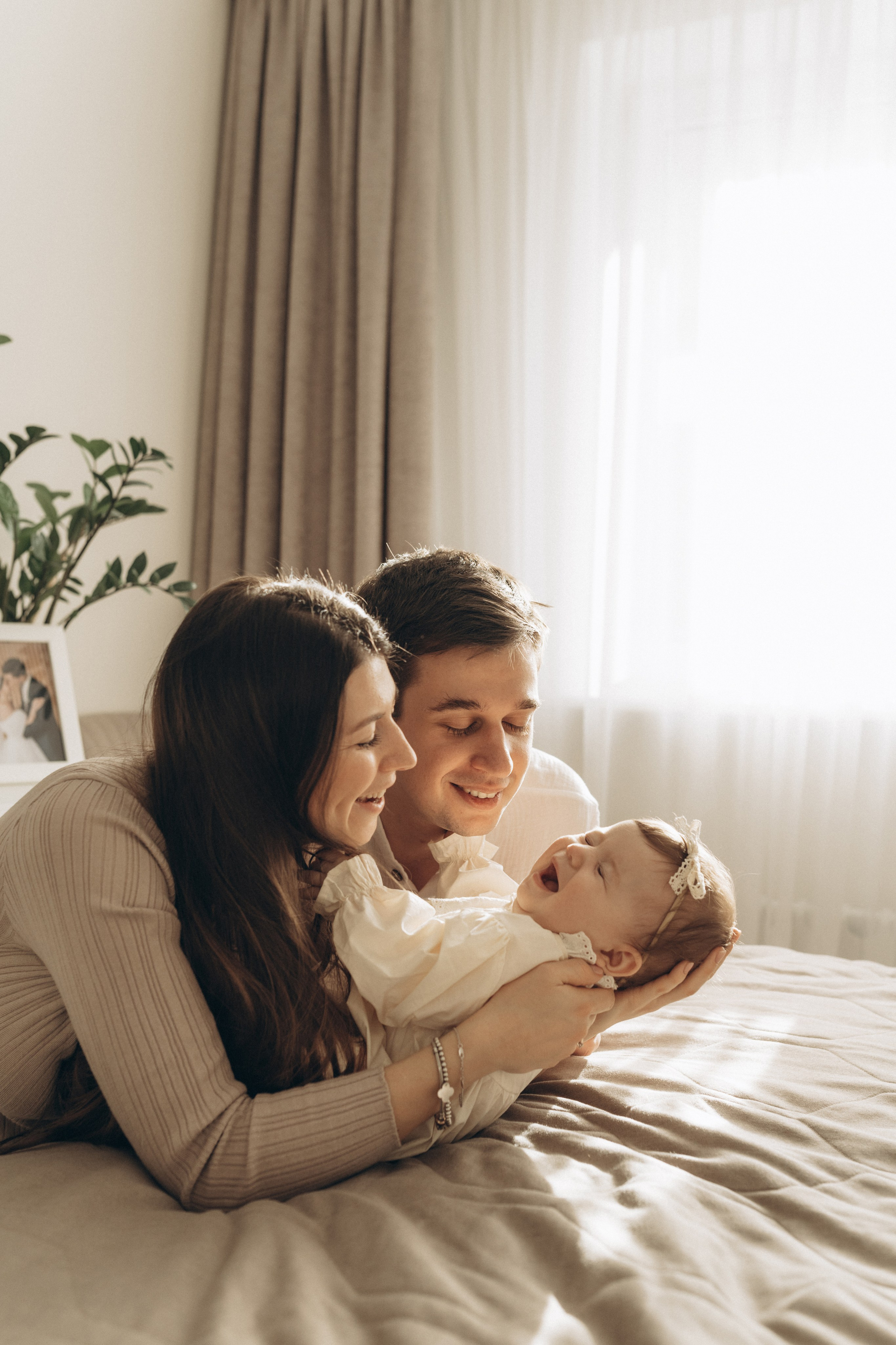 Счастливы вместе. Фотограф новорожденных малышей Одинцово/Москва Юлия Скок