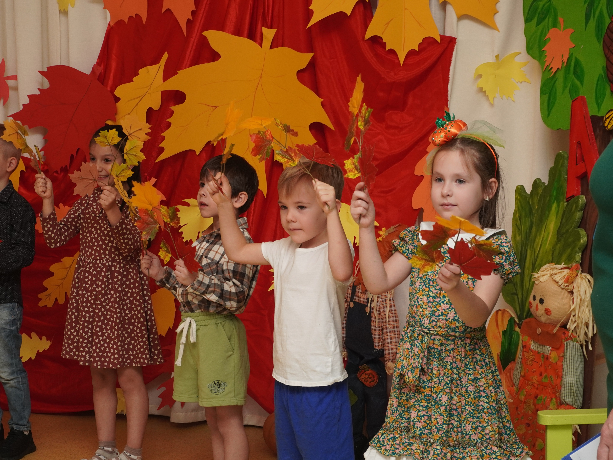 Утренники. ALIZHURR