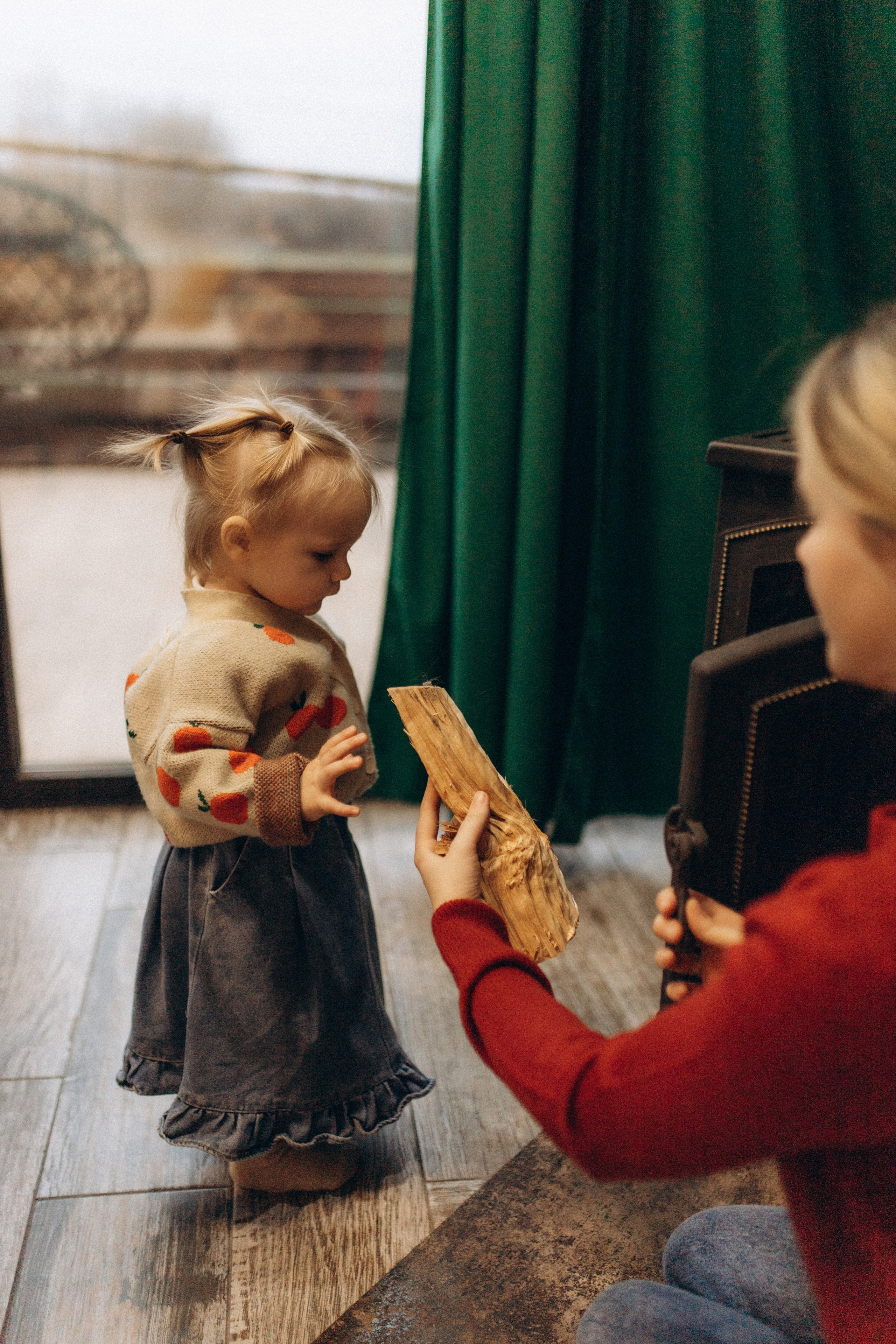 Алиса и мама. Семейный фотограф Губкин/Старый Оскол