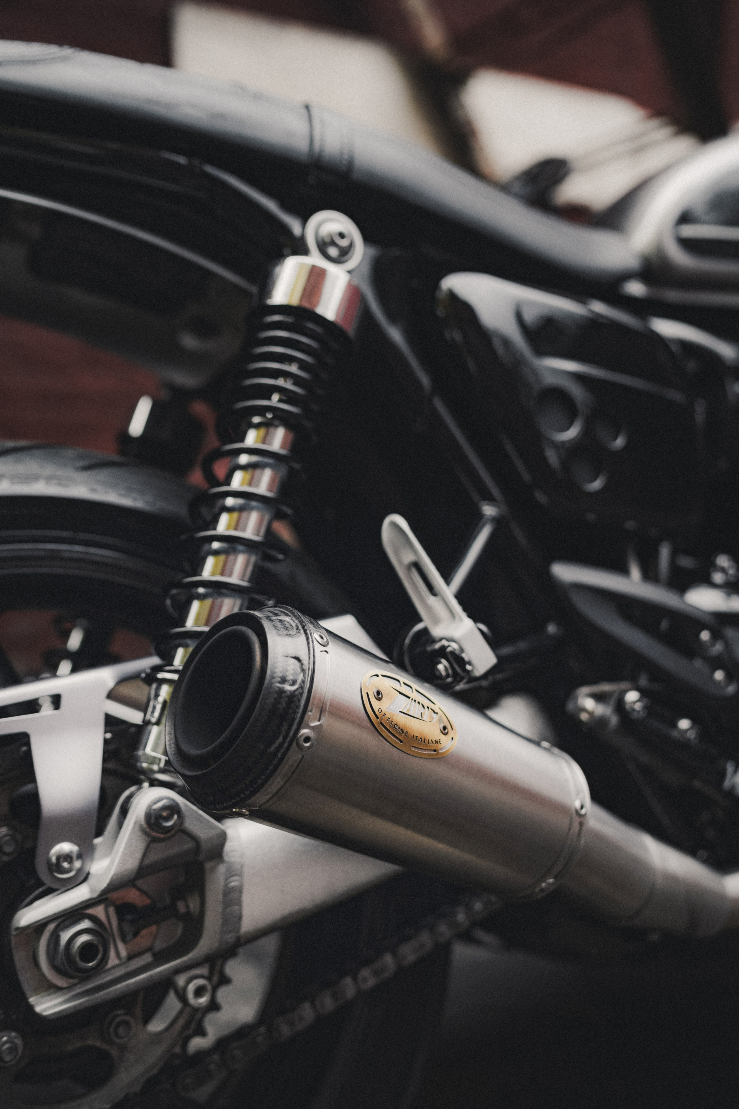 Triumph Speed Twin 1200 x Serge. Фотограф Илья К. в Москве