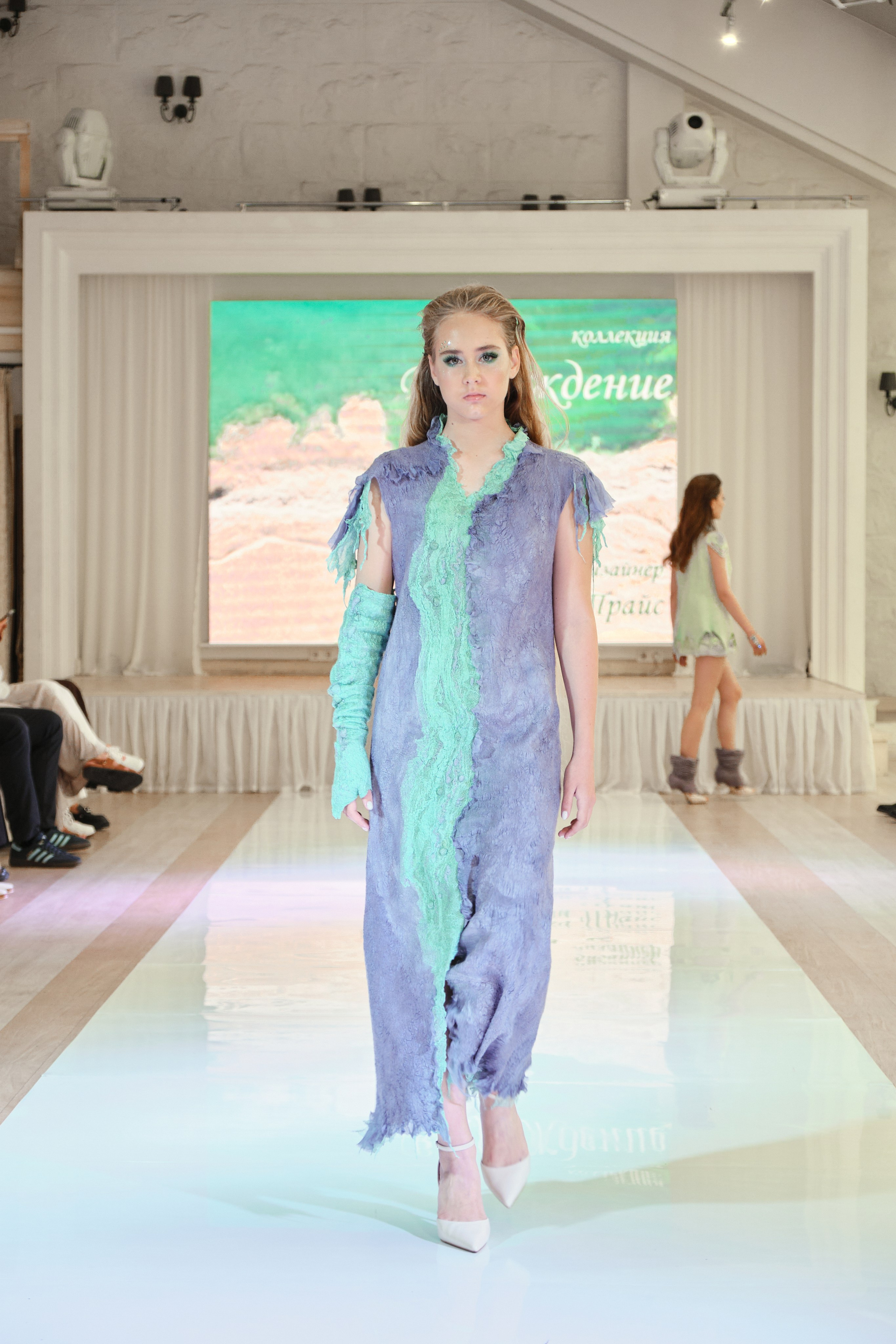 Fashion-show. Фэшн фотограф Арина Эльюс в Новосибирске