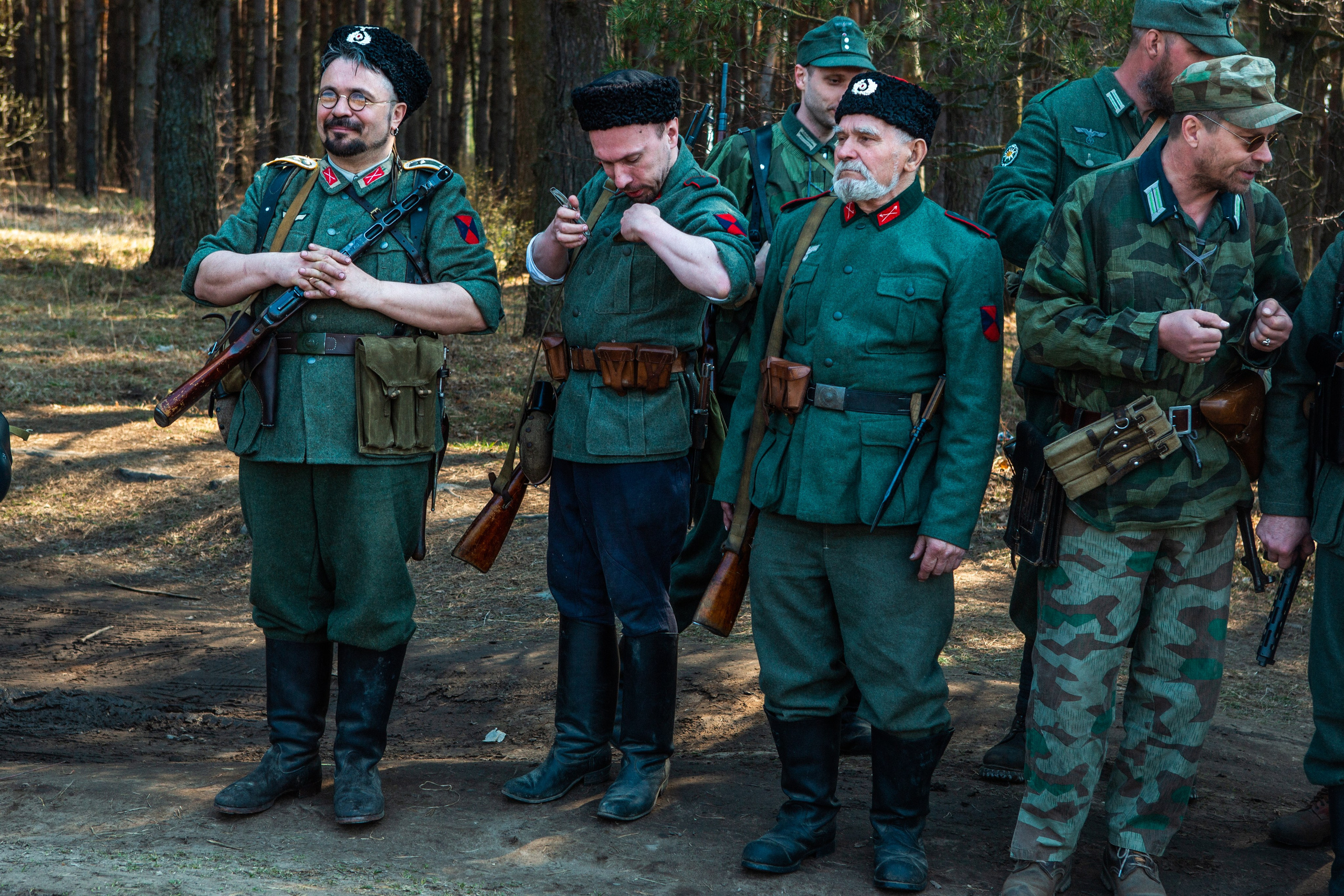 РЕКОНСТРУКЦИЯ БОЯ — ВОВ — БИТВА ЗА ГОРОД. Профессиональный фотограф в Мценске и Орловской области