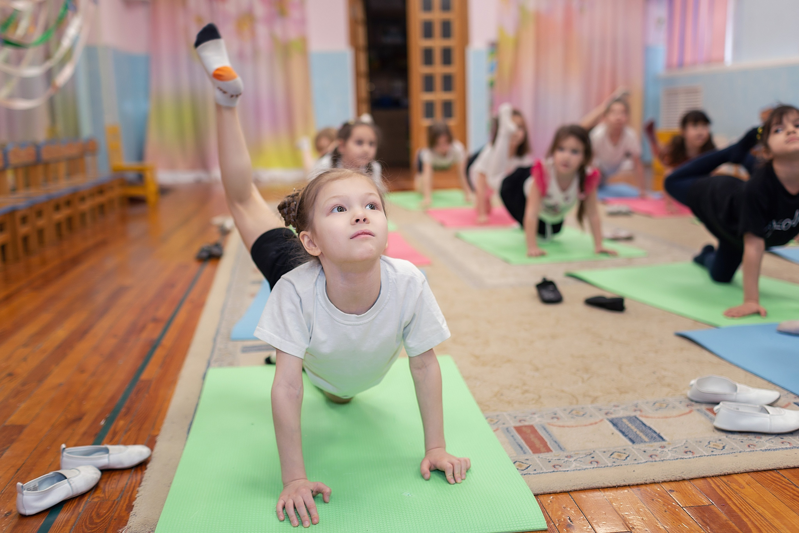 Выпускной фотоальбом 2025. Семейный фотограф в Санкт-Петербурге