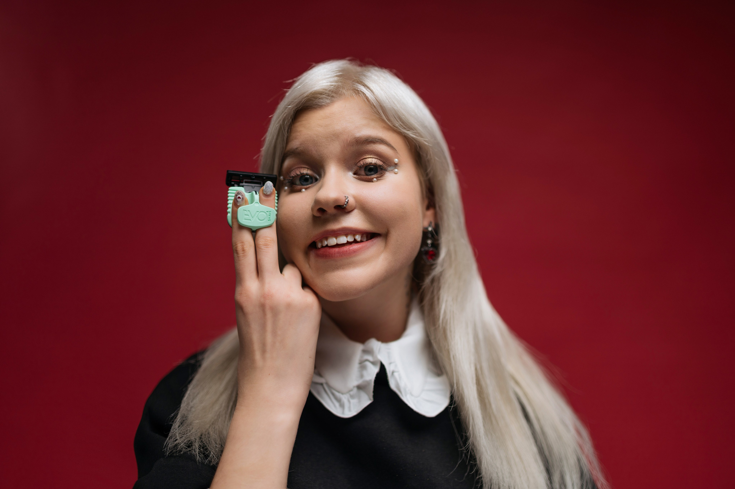 EvoShave. Коммерческий фотограф в Алматы