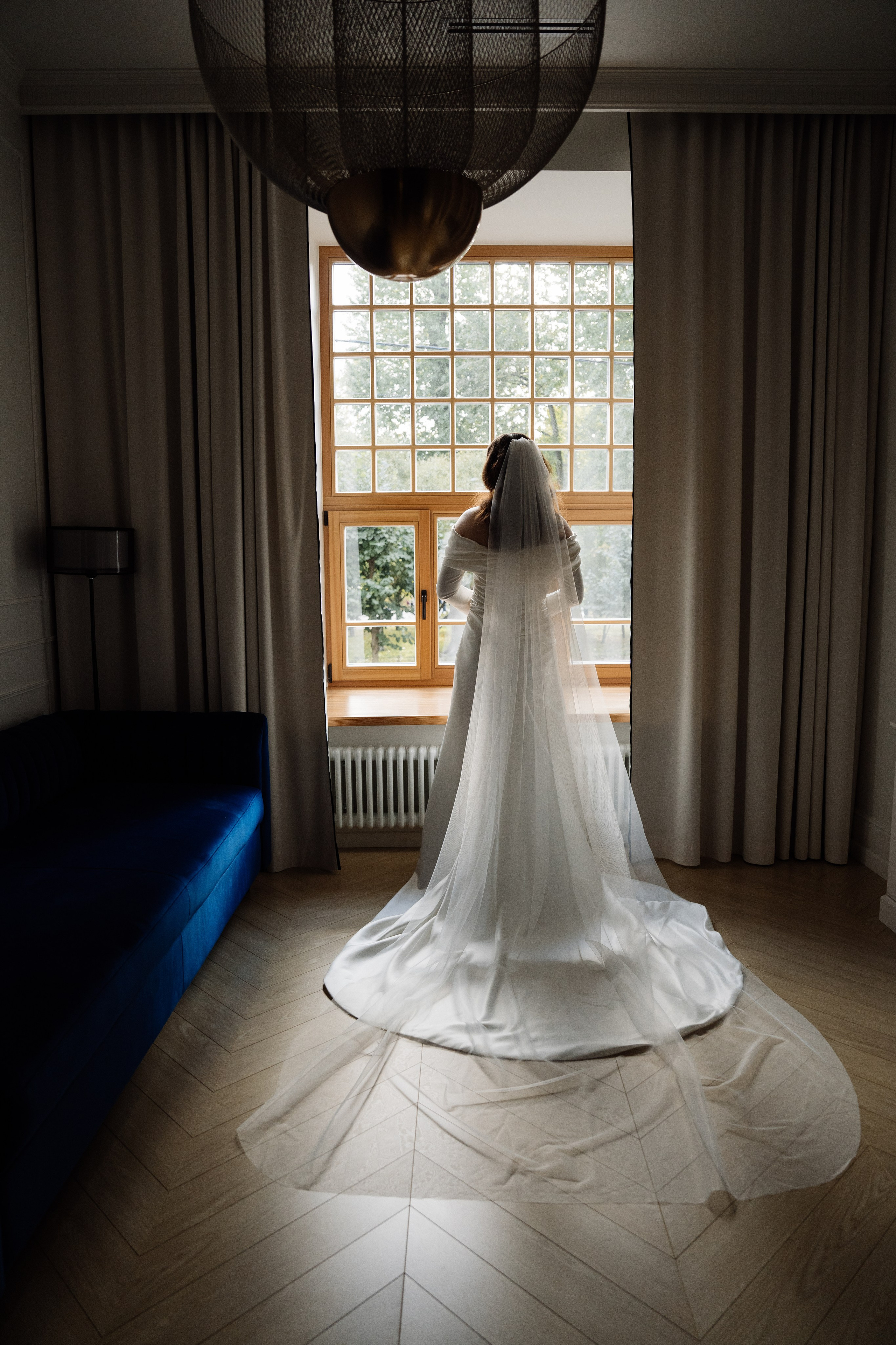 Современная свадьба во дворце. Свадебный фотограф организатор в Санкт-Петербурге Ассоль Опарина