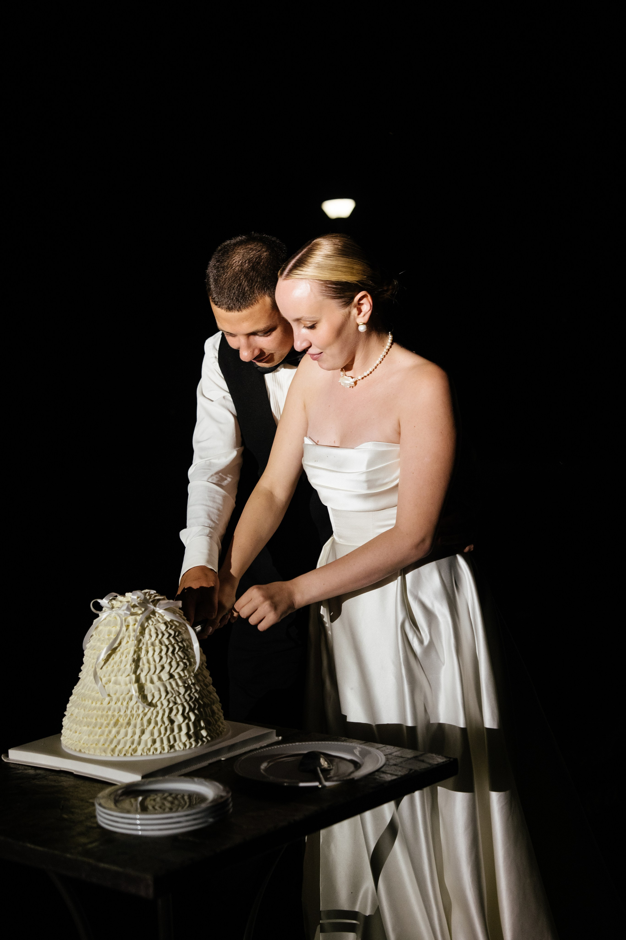 Юлия & Максим. Уютная свадьба в стиле современная классика на заливе. Свадебный фотограф организатор в Санкт-Петербурге Ассоль Опарина