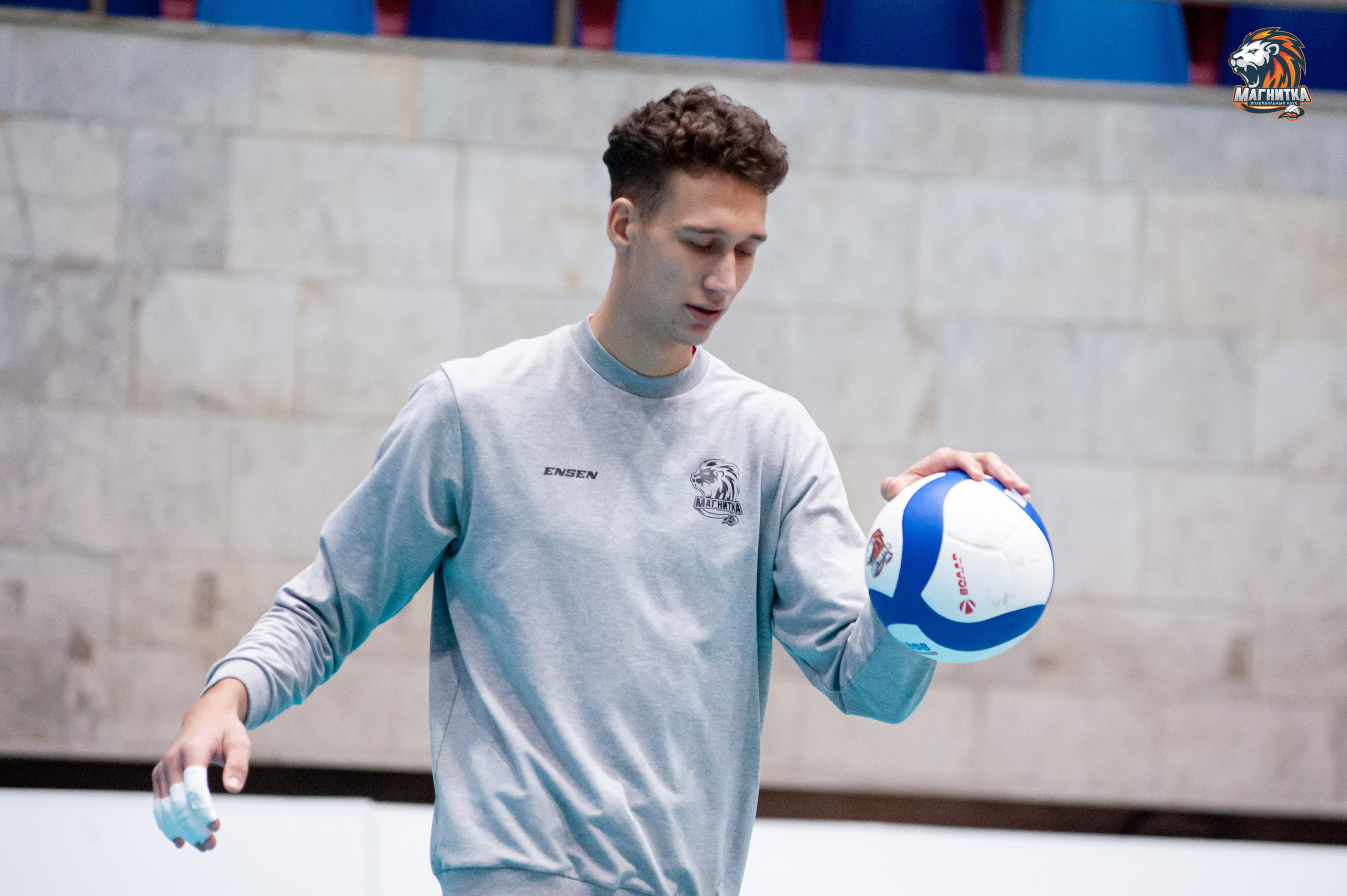 Чемпионат России по волейболу. Высшая лига А. Магнитка — Локомотив-Изумруд. Фотограф Магнитогорск Данил Семенов