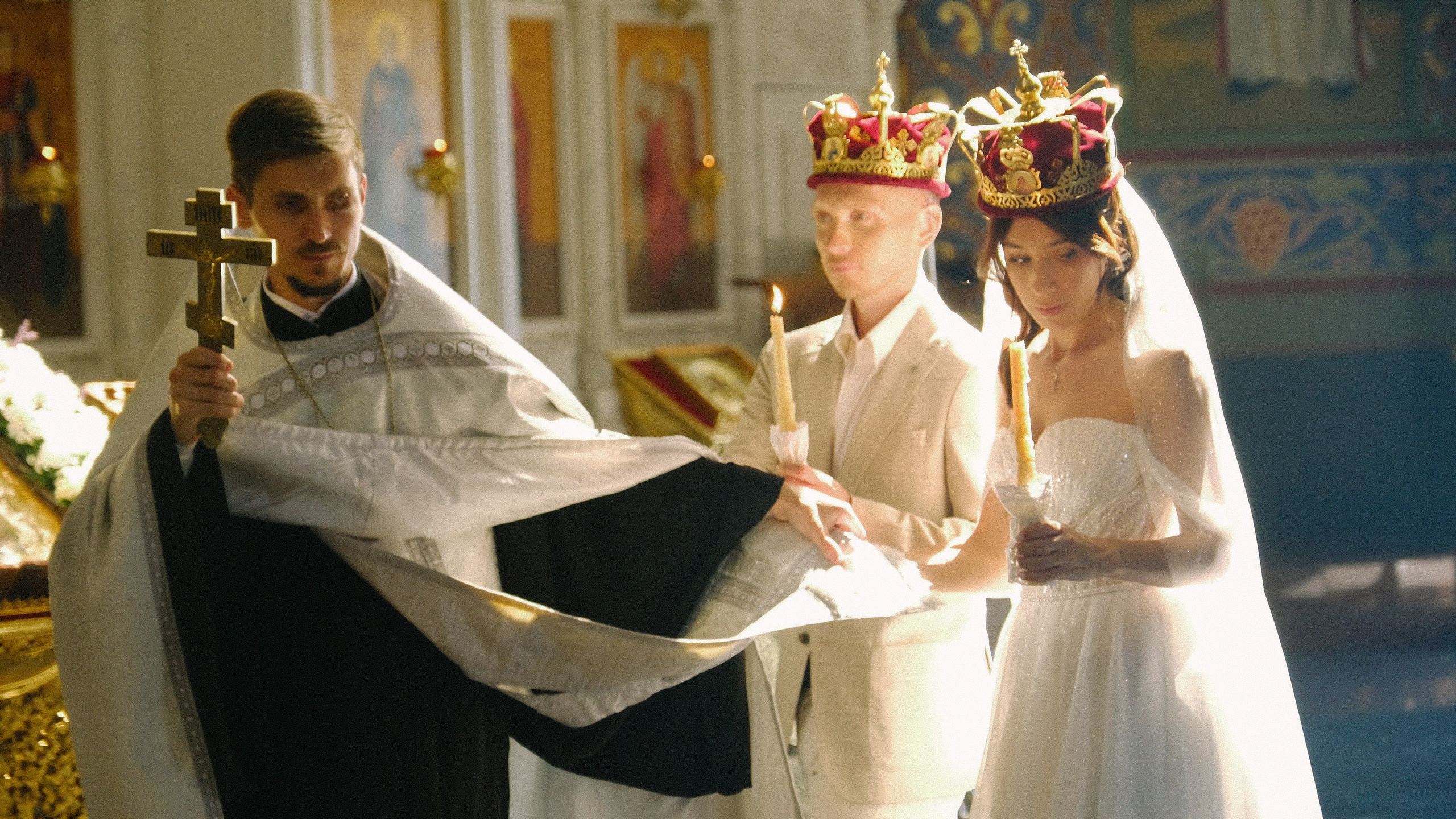 Две Здезды — Храм 19 века. Свадебный Видеограф Фотограф в Сочи