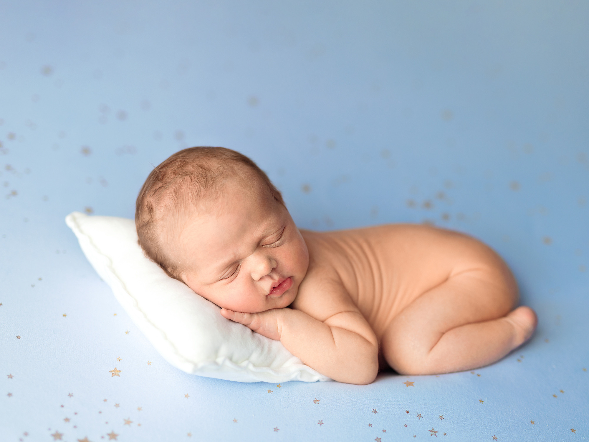 Newborn. Фотограф новорождённых в Казани Нейля Гильмутдинова ньюборн