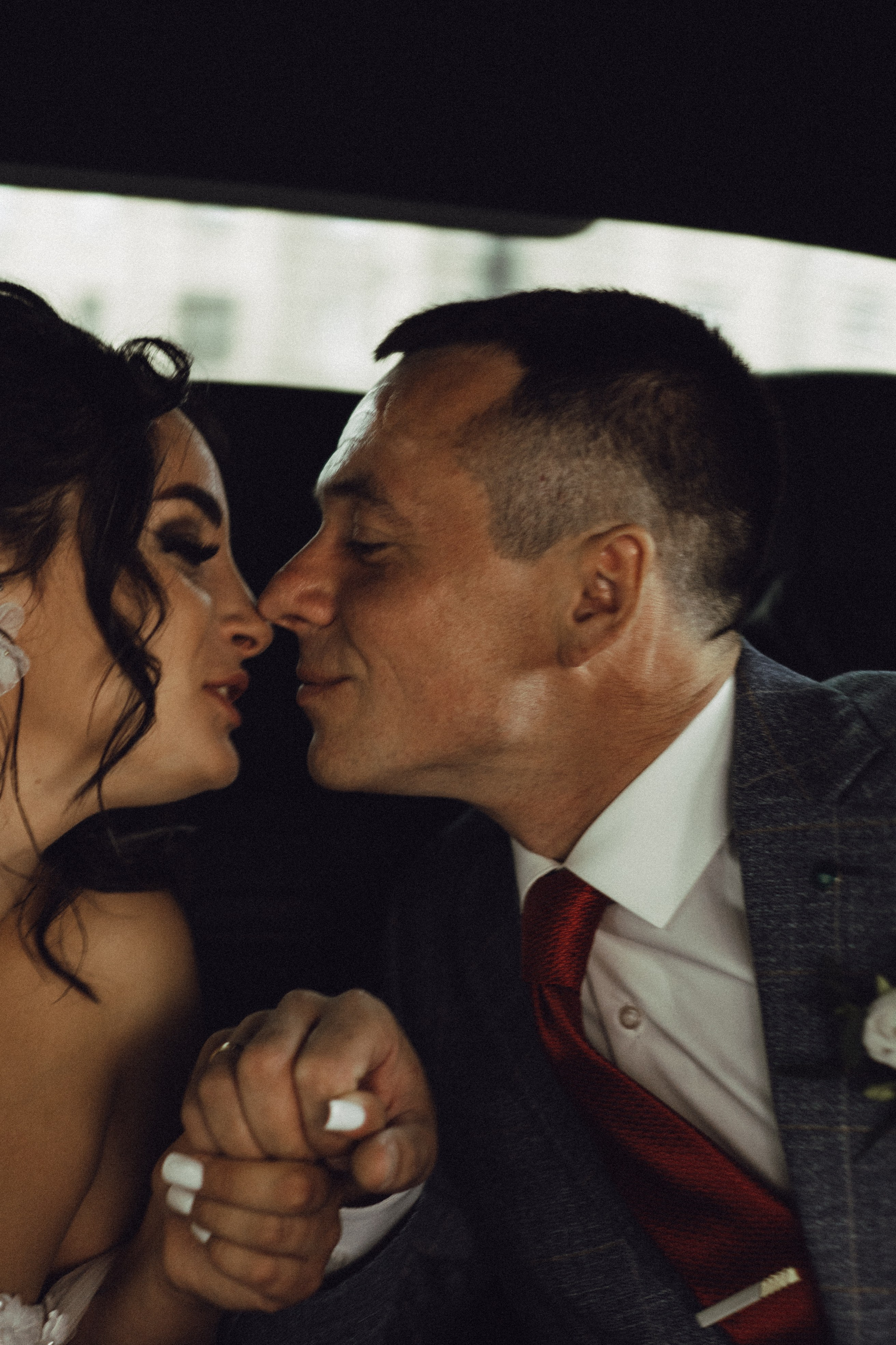 СВАДЕБНАЯ ПРОГУЛКА РЕСТОРАН МЫ ЖЕ НА ТЫ И ФОТОСЕССИИЯ С АВТОМОБИЛЕМ. Профессиональный фотограф, Санкт-Петербург — Виктория Богомолова