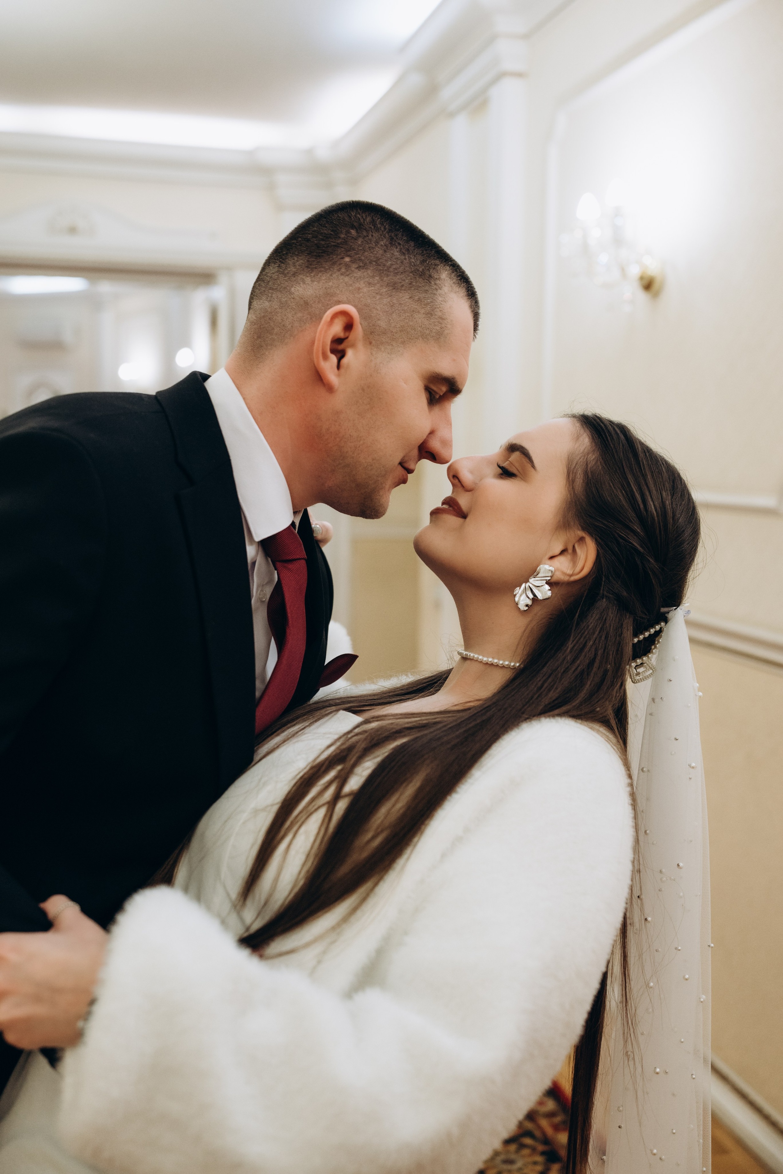 Свадебная фотосессия в Коломне. Индивидуальный, свадебный, и love-story фотограф в Москве