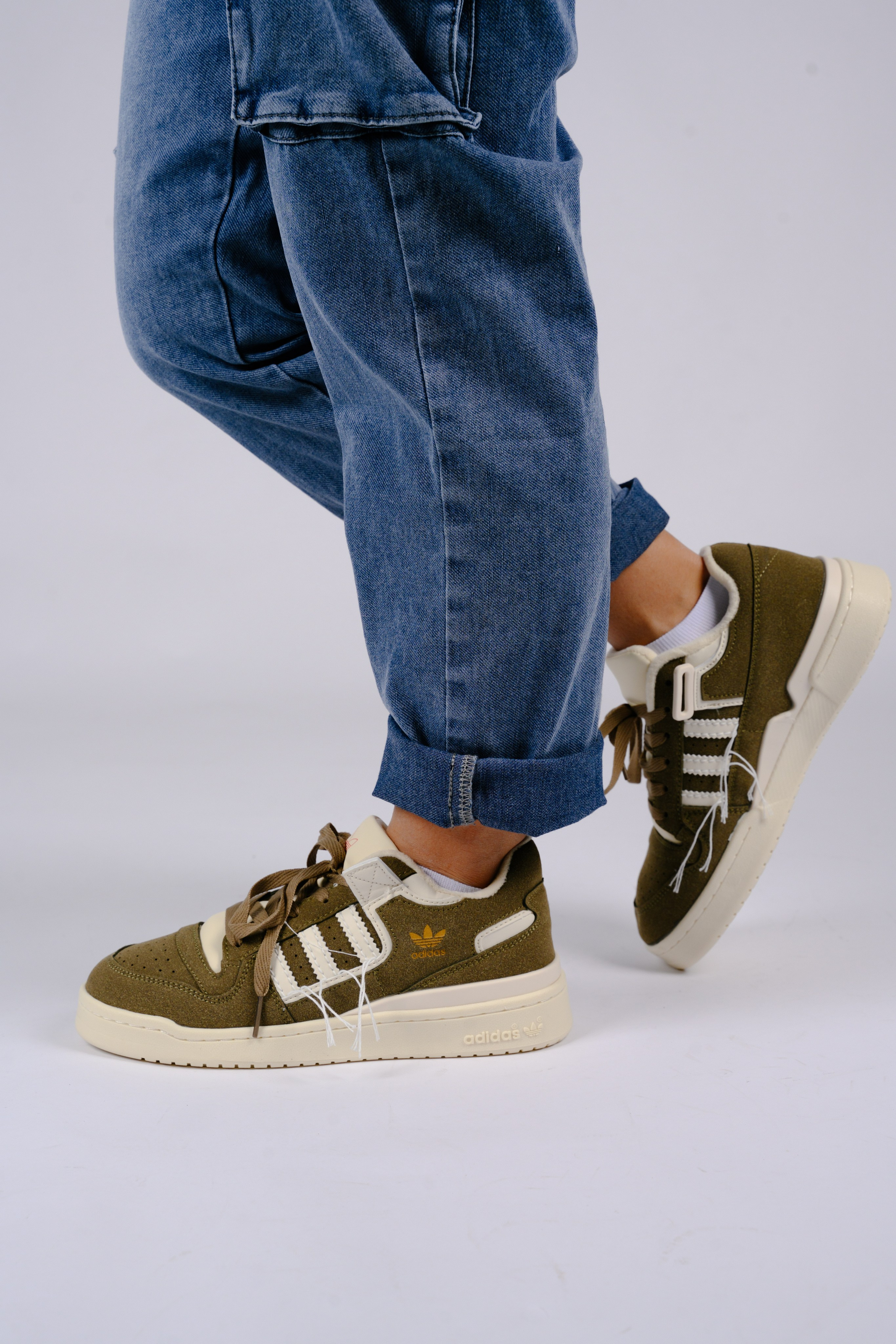 Кроссовки для wb. Фотограф в Красноярске