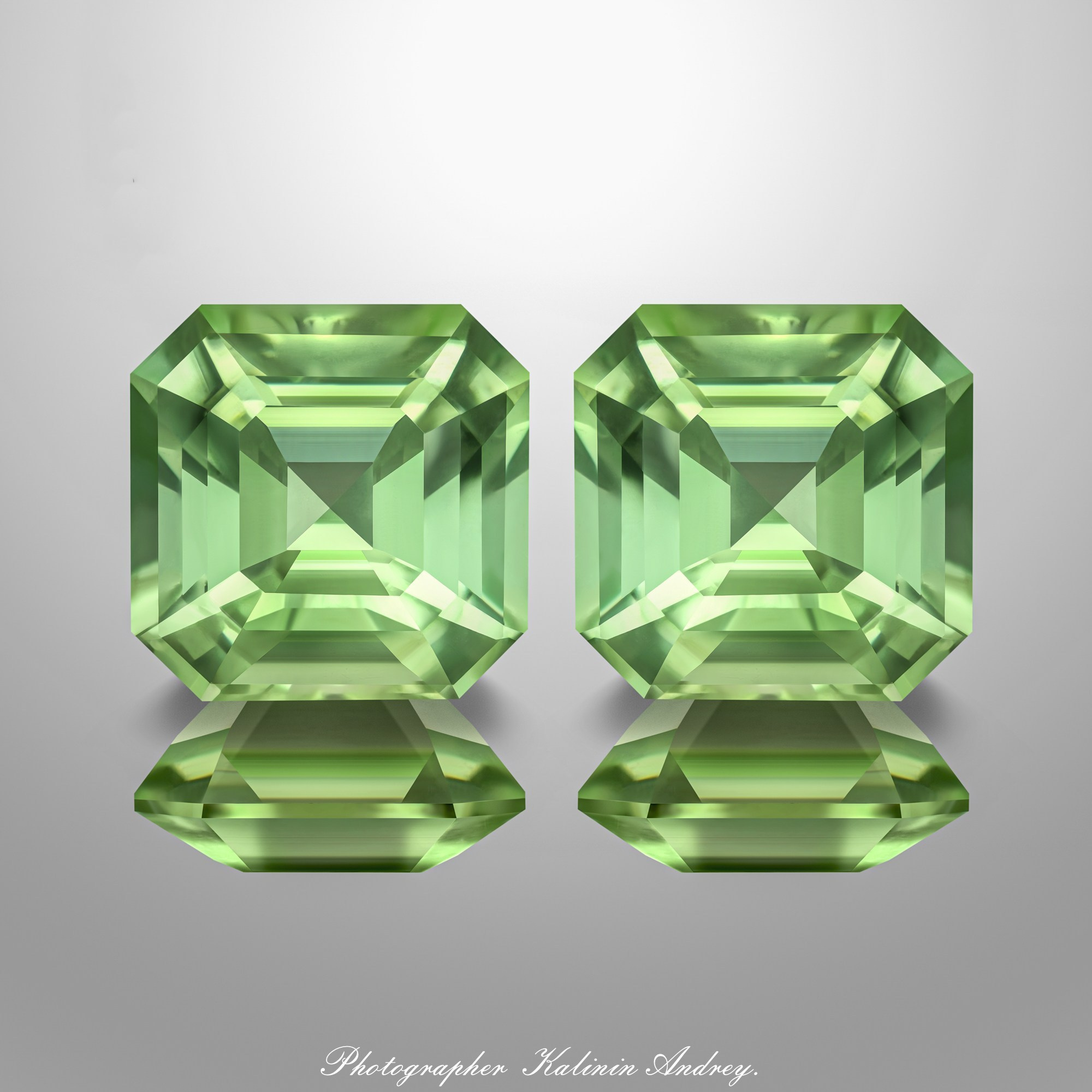 Фотографии в большом разрешении драгоценных камней на продажу купить тел +79 660 031 307. Высококачественная профессиональная рекламная фотосъёмка ювелирных украшений, драгоценных камней в Москве. Обучение, консультация