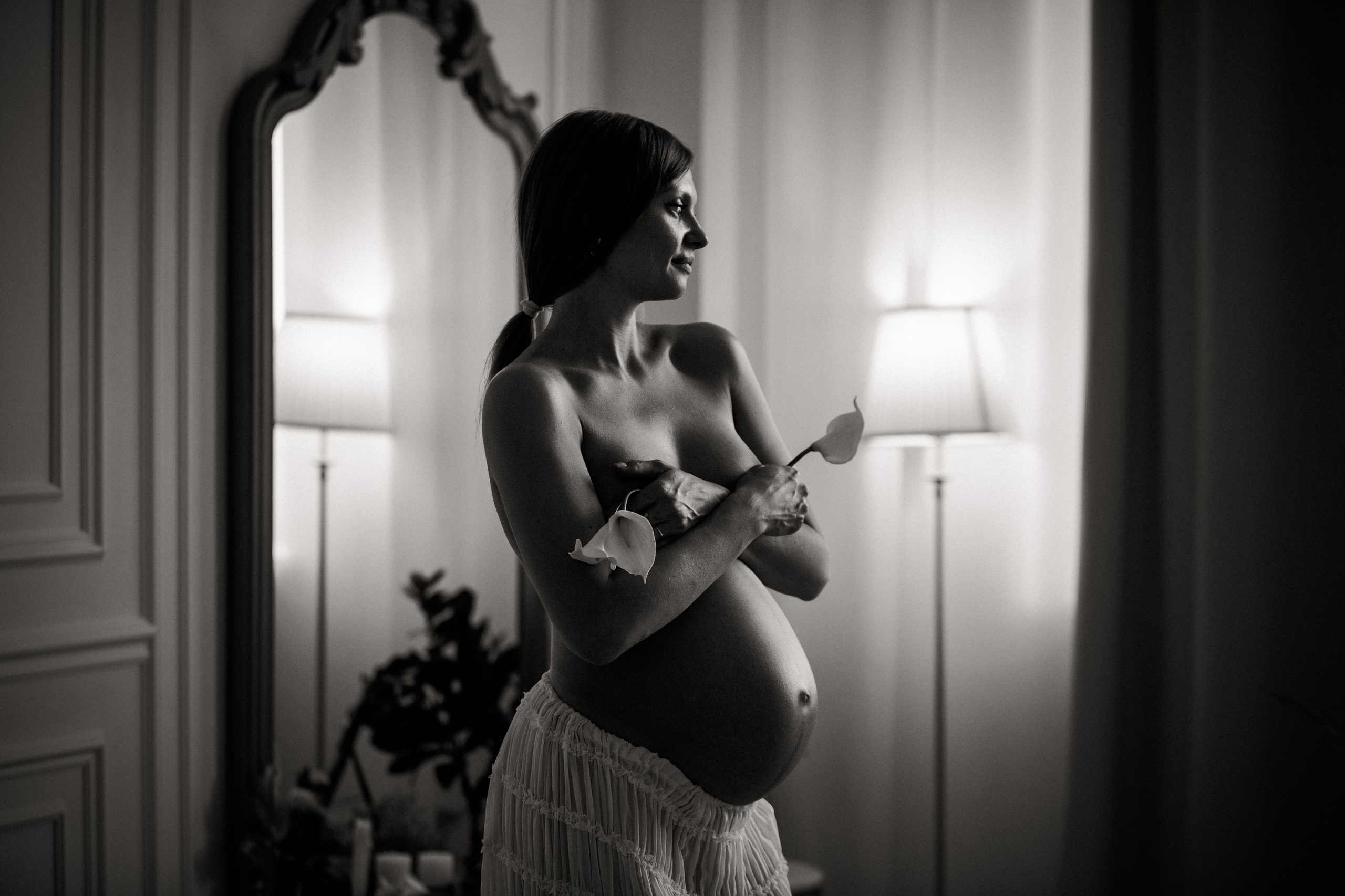 Фотосессия беременности в студии. X-Place студия в Москве. Свадебный и семейный фотограф в Москве и Подмосковье Лариса Козлова