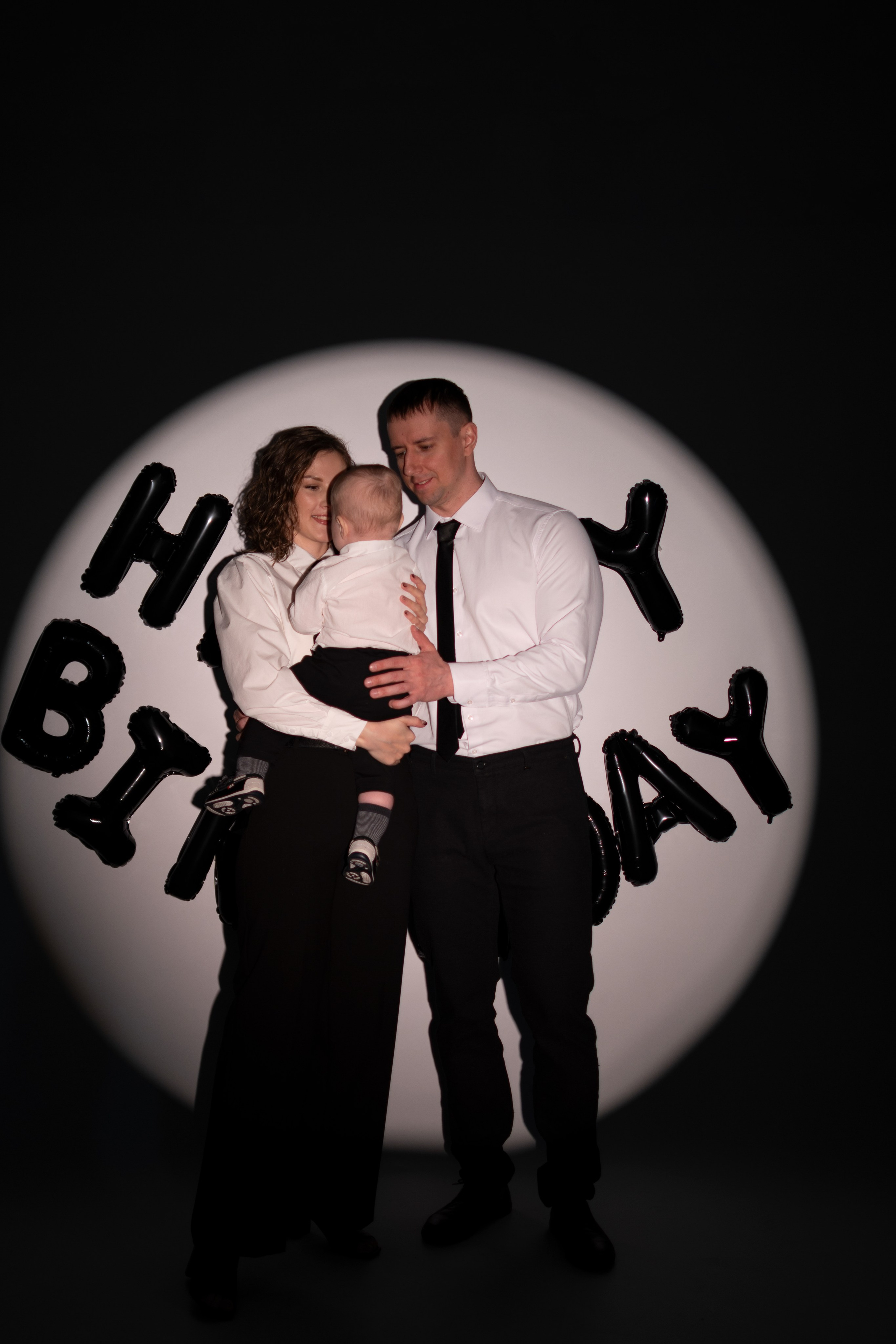 Годовасие Артема. Семейный и свадебный фотограф Губкинский и Ставрополь