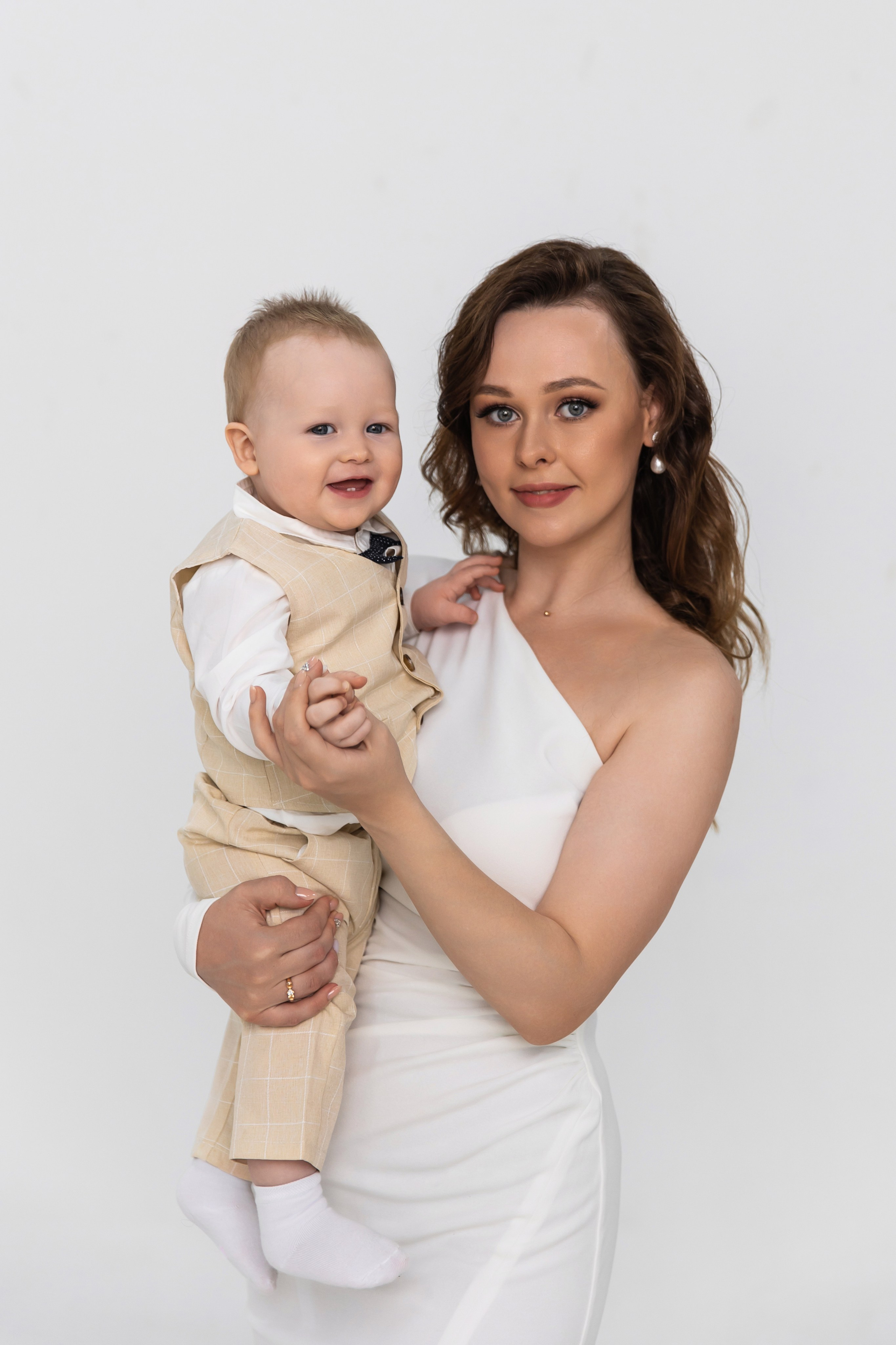 Годовасие. Свадебный и семейный фотограф у Уфе Евгения Сазонова