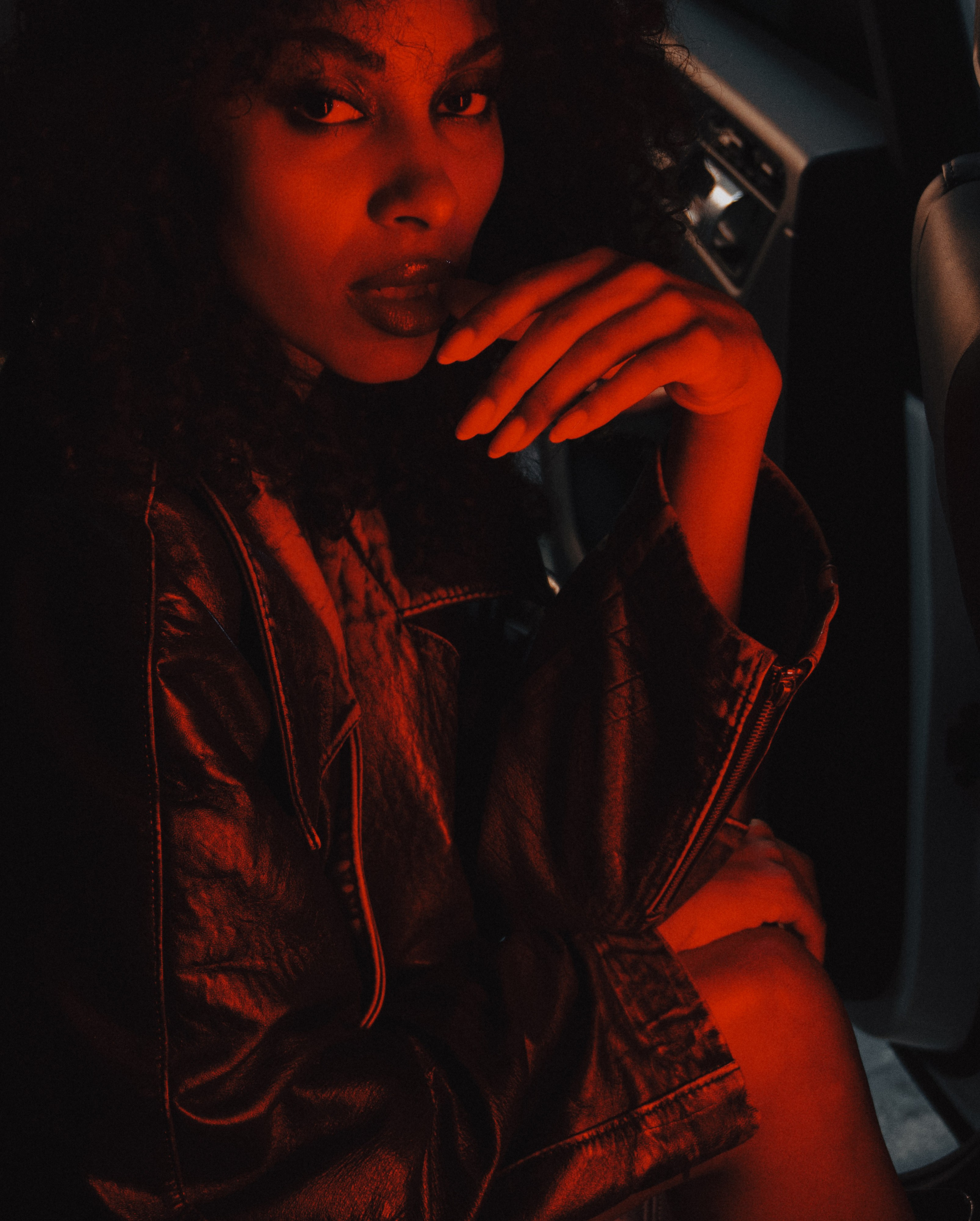 Диана, съемка с авто. Фотограф в Минске Света Григорьева