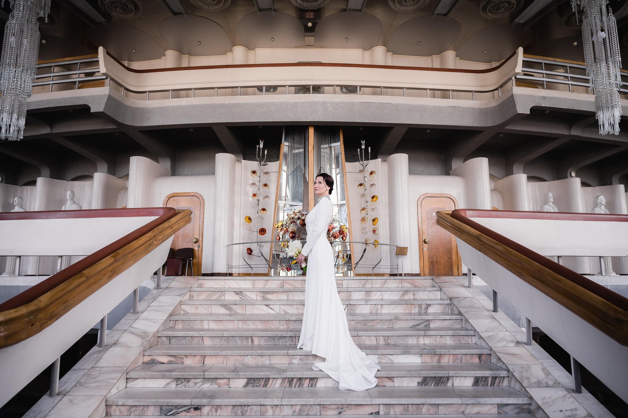 Современная классика. Свадебное агентство Reverence Самара