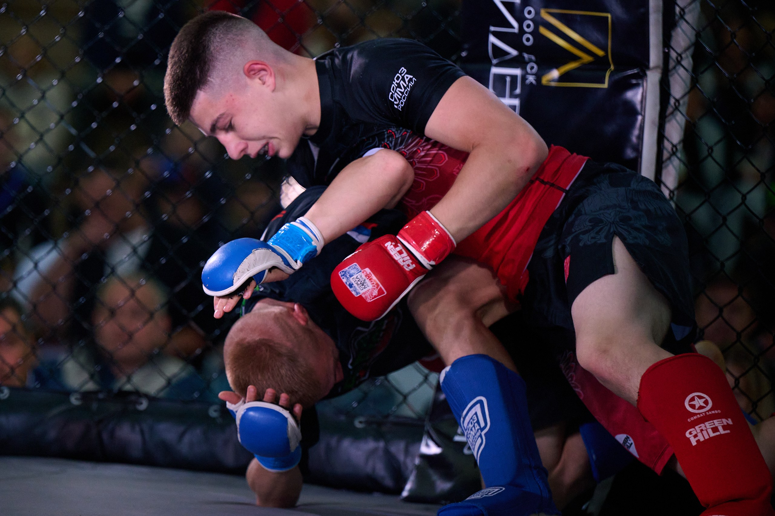 ММА. Битва на Иже-4. Спортивный репортажный фотограф в Ижевске Сергей Мерзляков