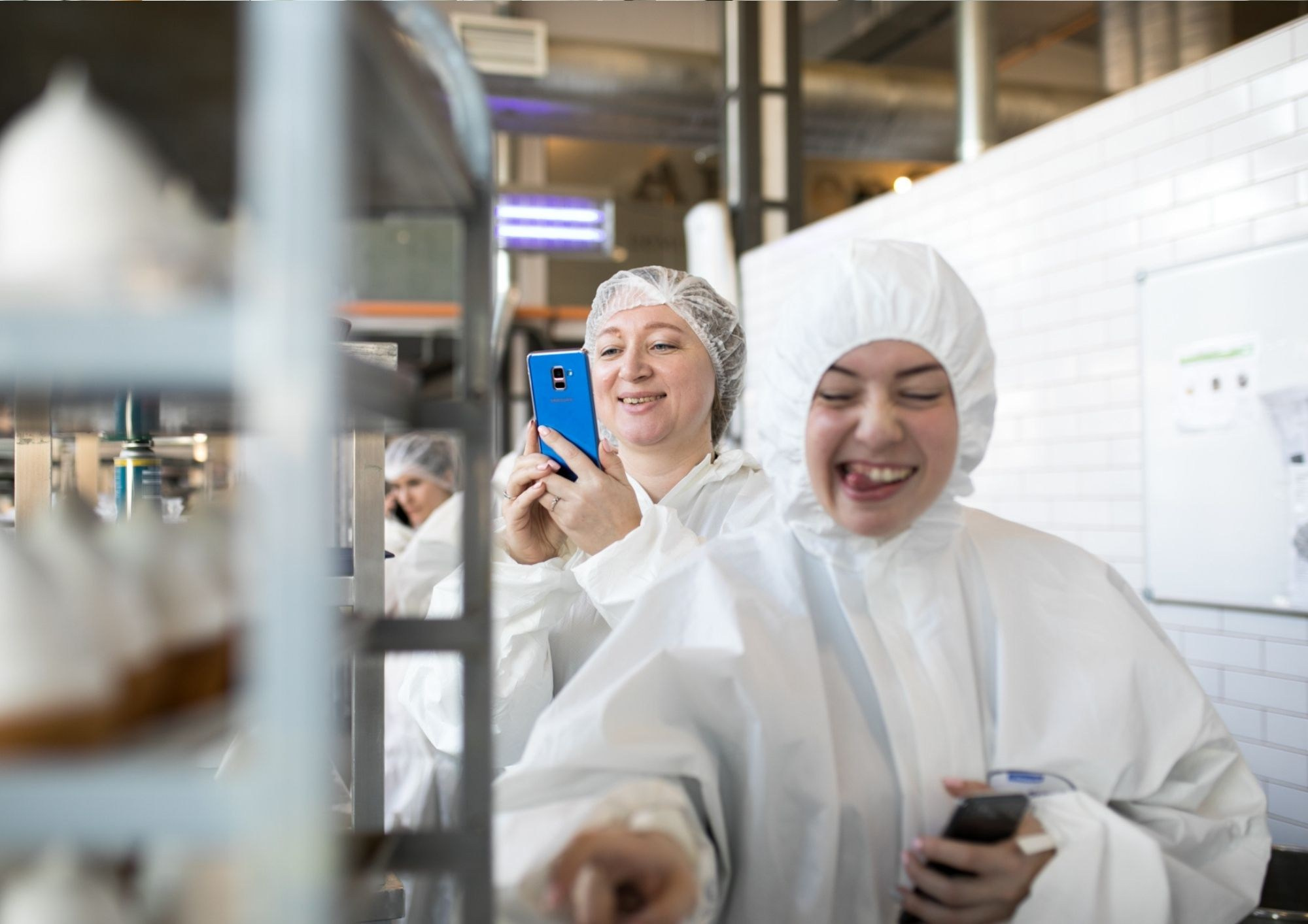 Производственный цех сети кафе Андерсон. Портретный фотограф в Москве Анна Лукерьина