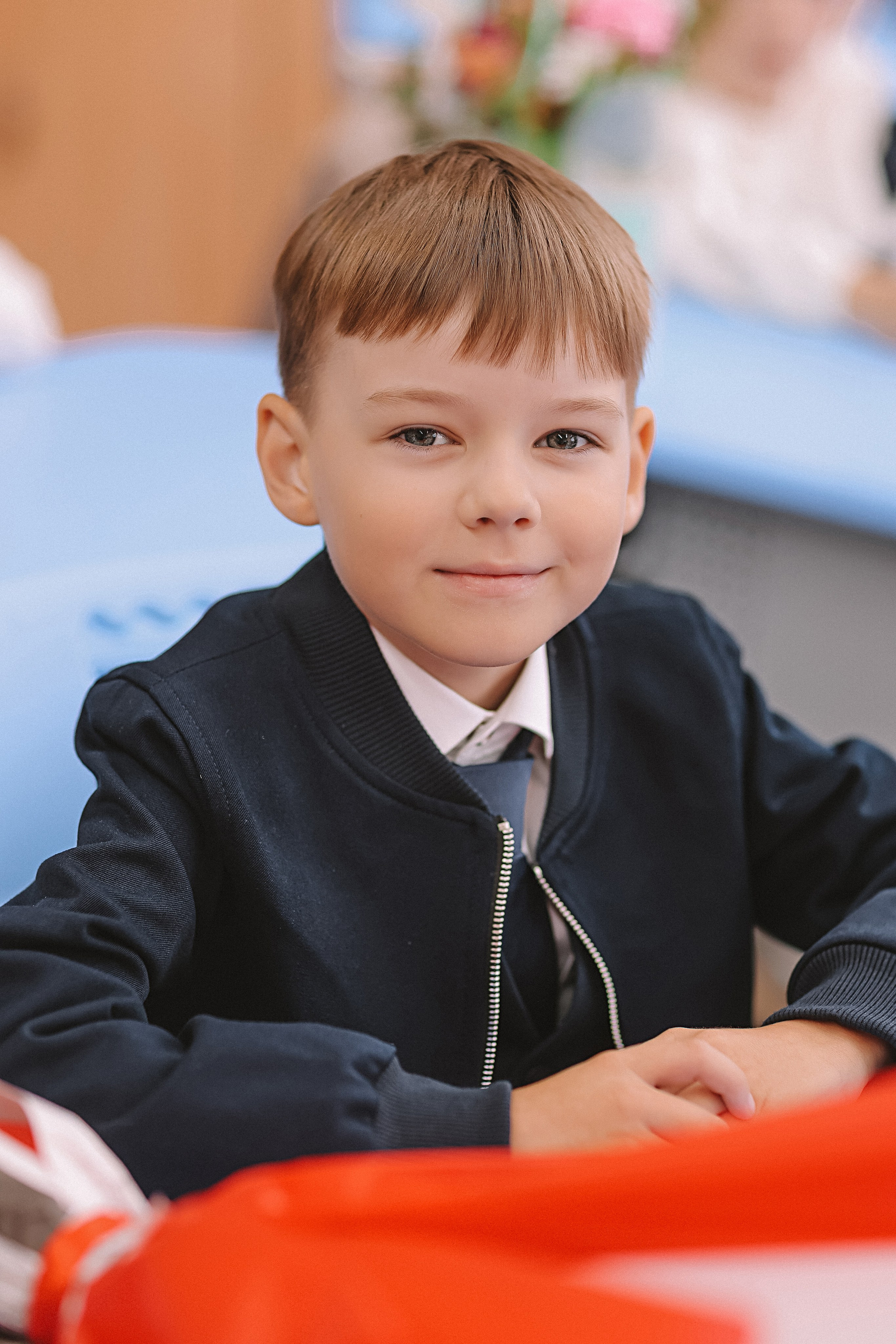 1 сентября линейка+кл час+портреты. Семейный фотограф Тюмень, фотограф на роды Салмина Мария