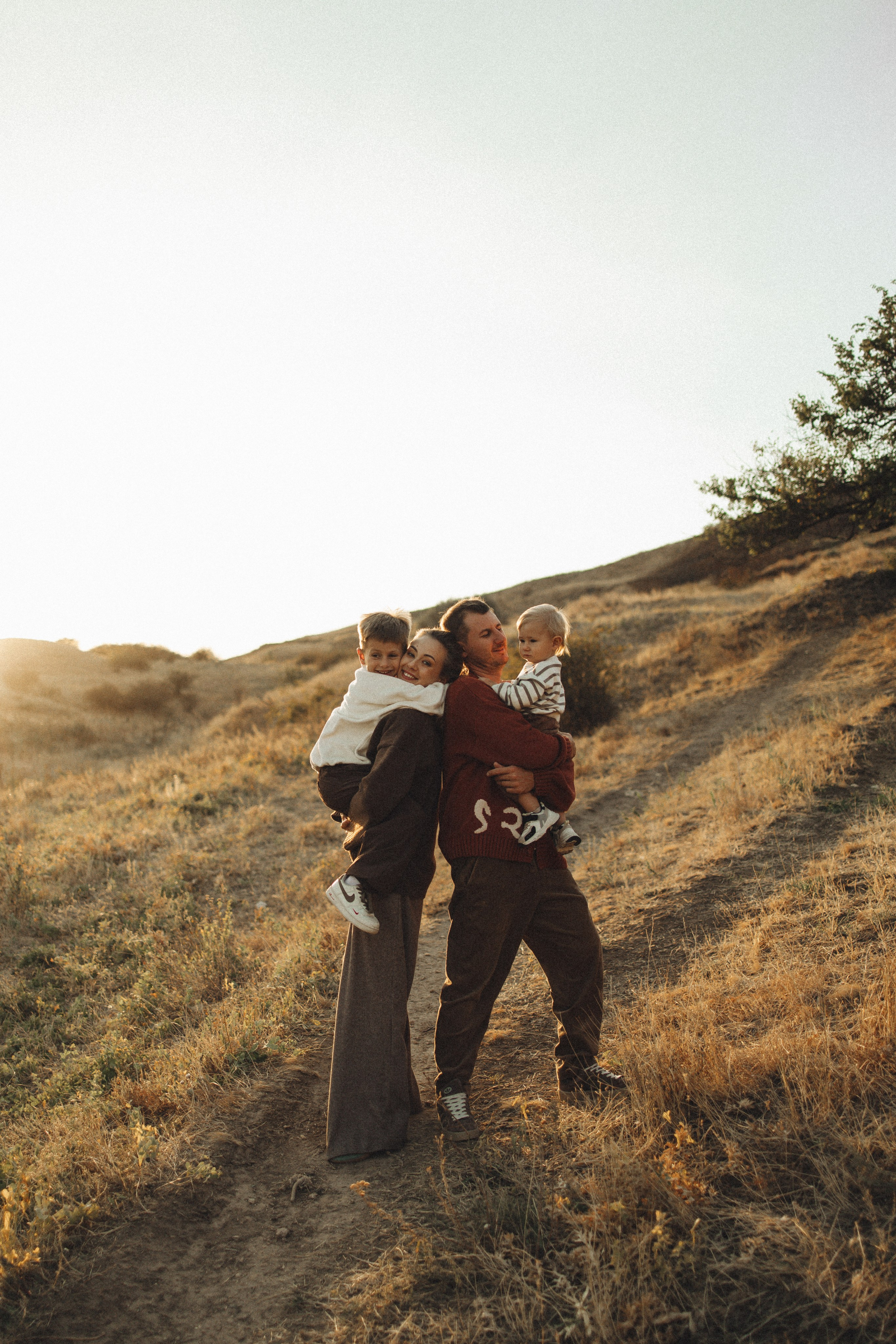 Семейная история, закат в Мержаново. Семейный и детский фотограф, таганрог, ростов-на-дону