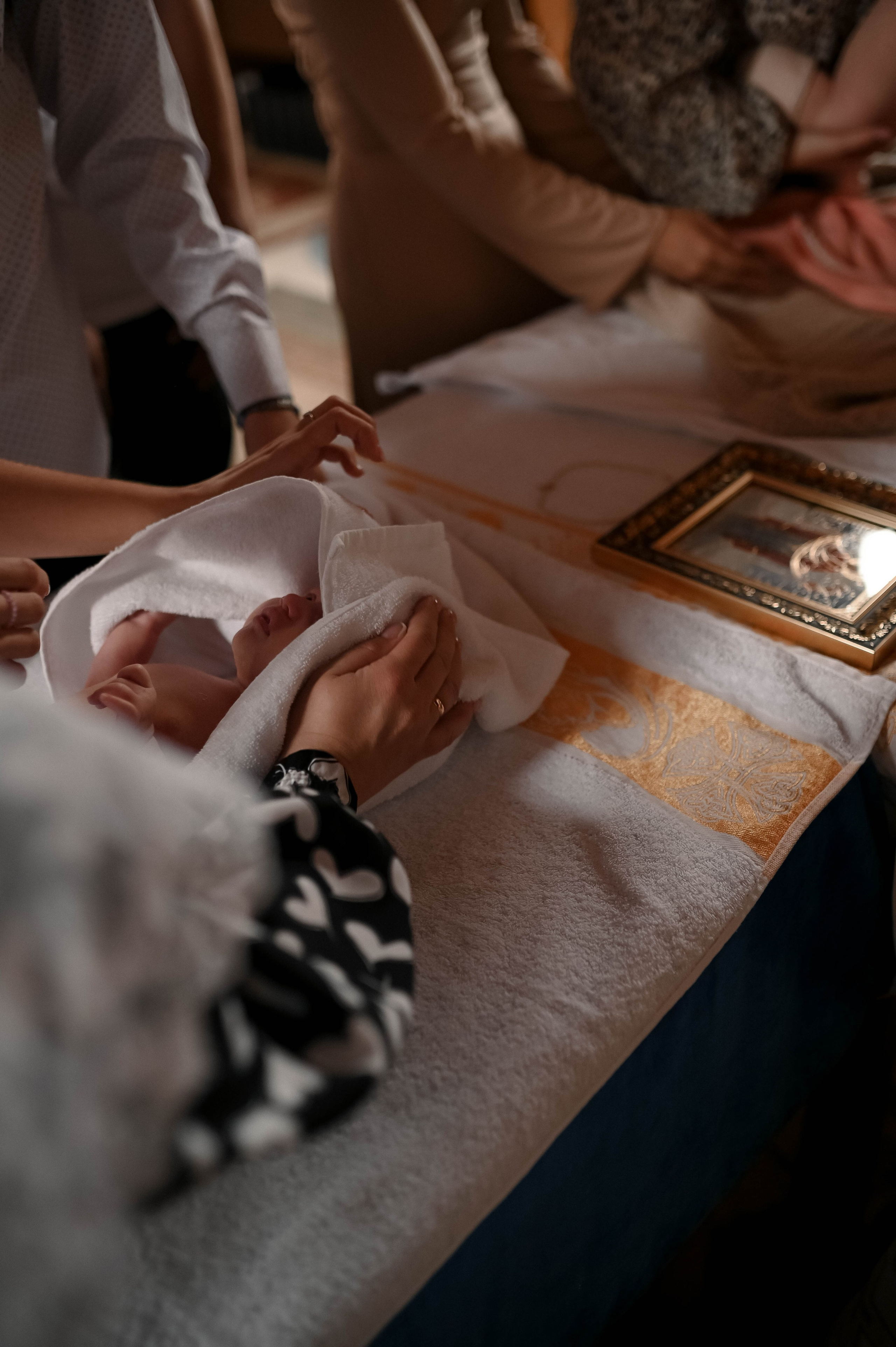 Таинство Крещение Василисы. Твой личный проводник к красивым фотографиям в Старом Осколе