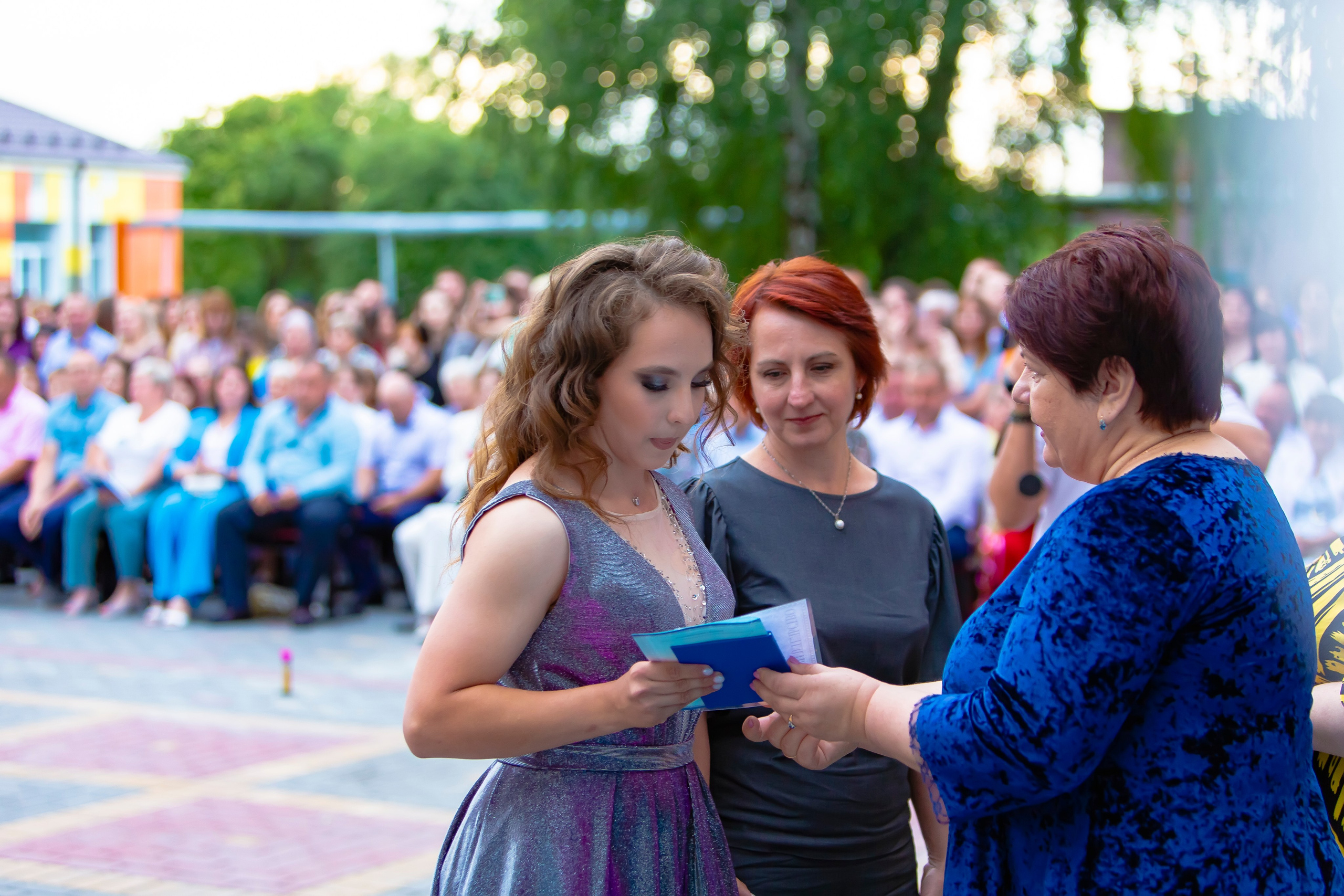 Выпускной вечер. Профессиональная съёмка и монтаж фото&видео в Курске и области