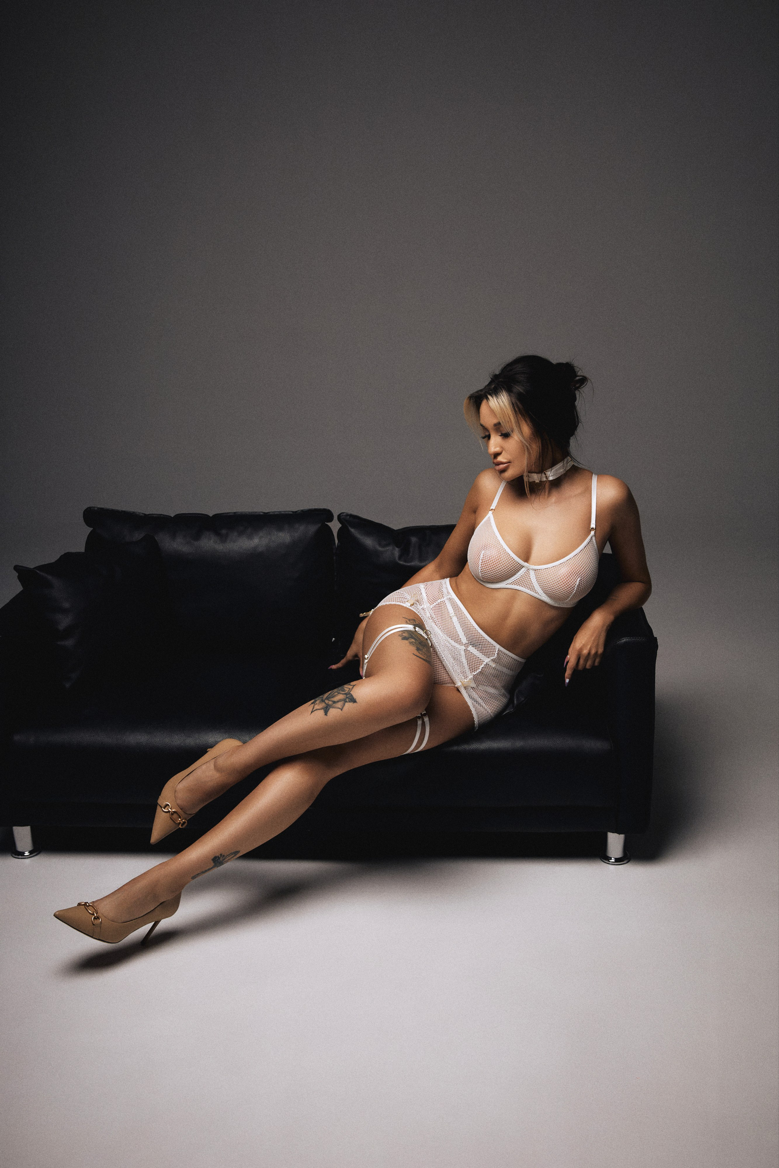 Студийные женские. Фотограф в г. Уссурийск Юлия Зозуля