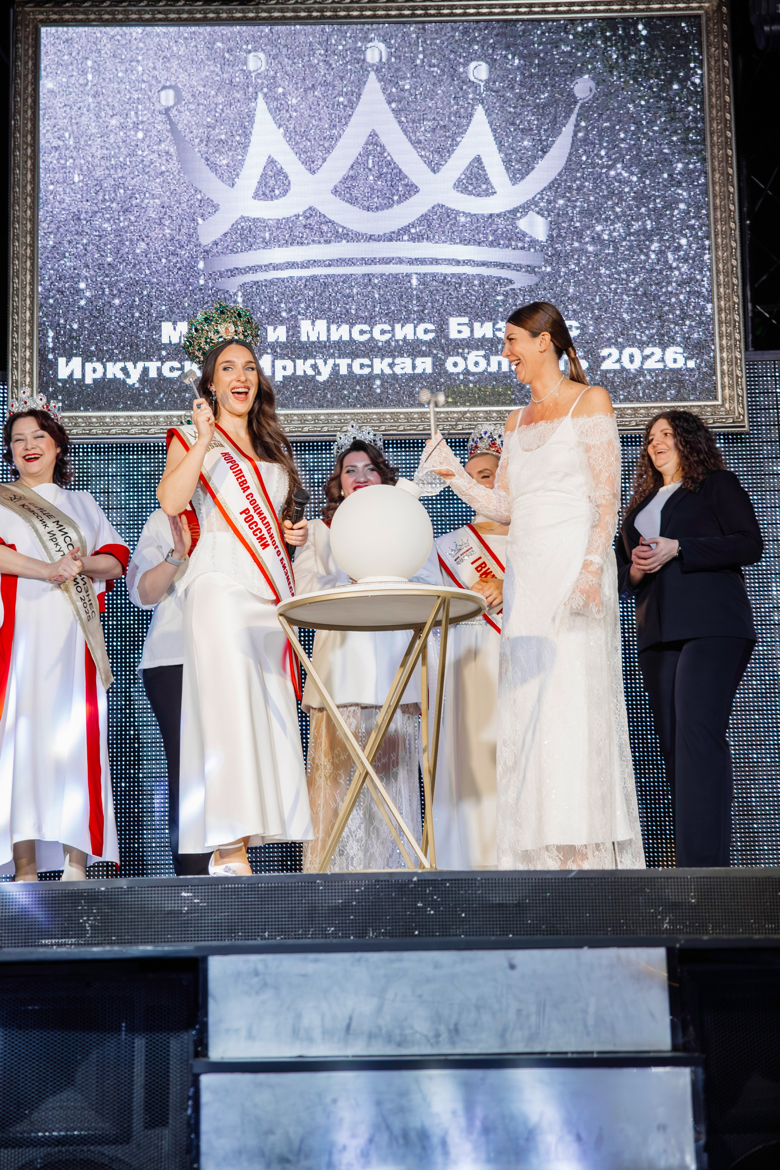 Мисс и Миссис Бизнес Иркутск 2026 — Открытие. Свадебный фотограф в Иркутске Бобылев Никита