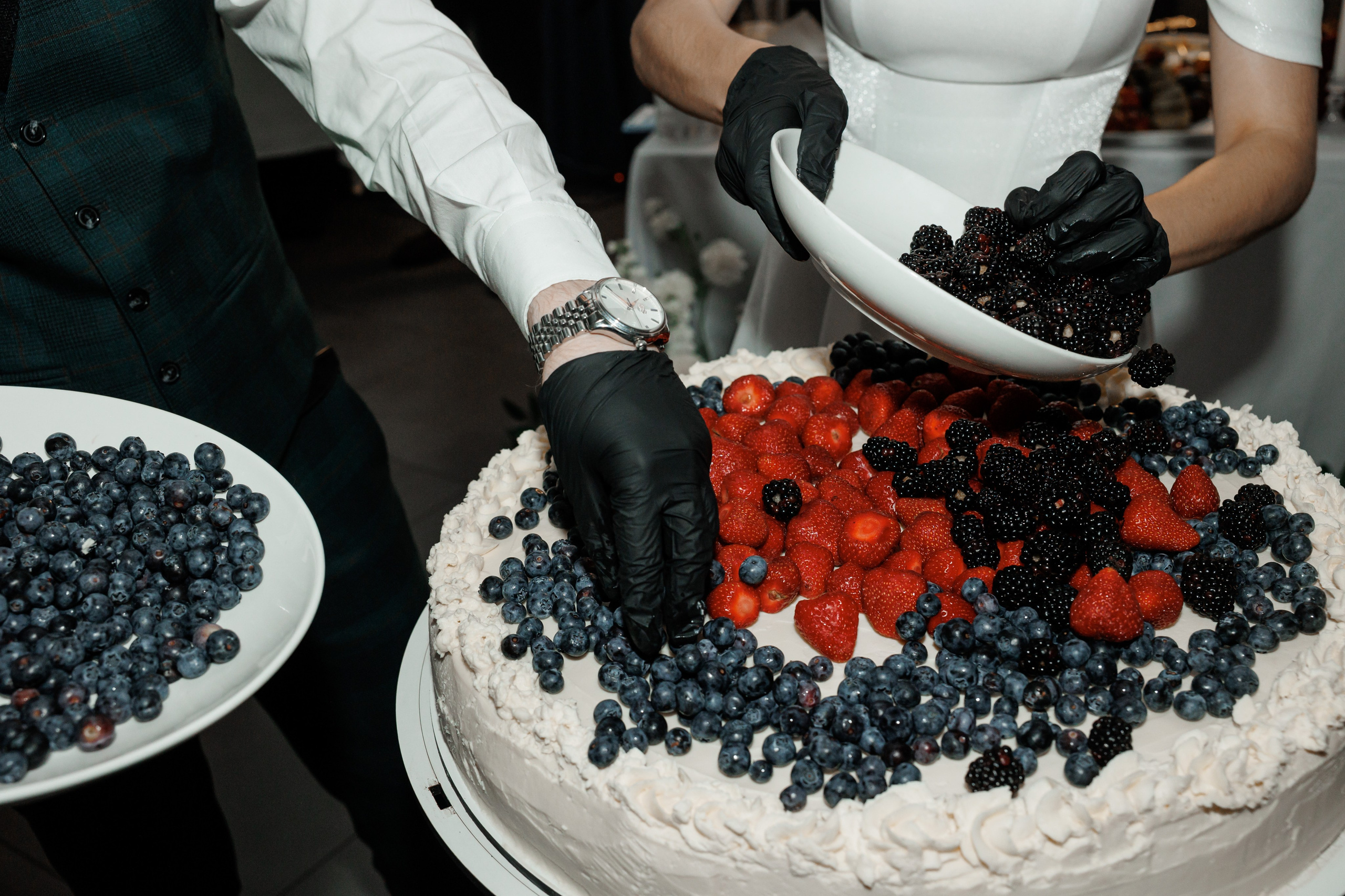 Регистрация в отеле Fish Point, ЗАГС Бутово, прогулка в Остафьево. Свадебный и репортажный фотограф (Москва, Королев и другие)