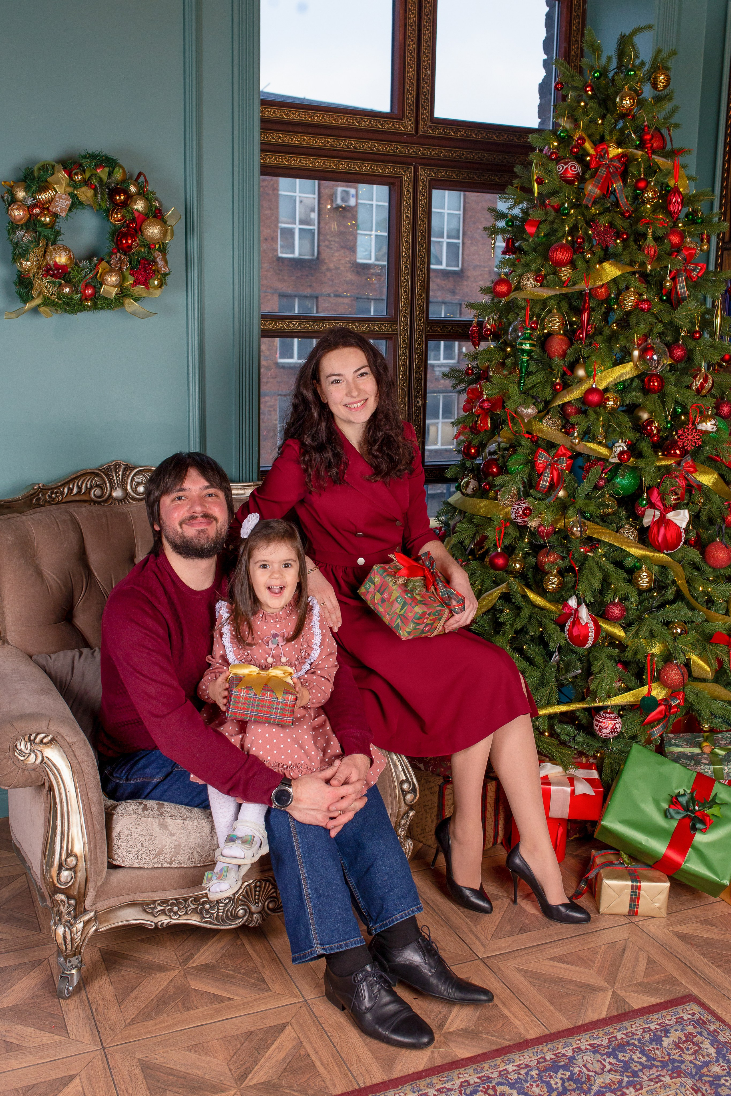 Новый год 2024. Фотосессия беременности, семейный фотограф в Санкт-Петербурге