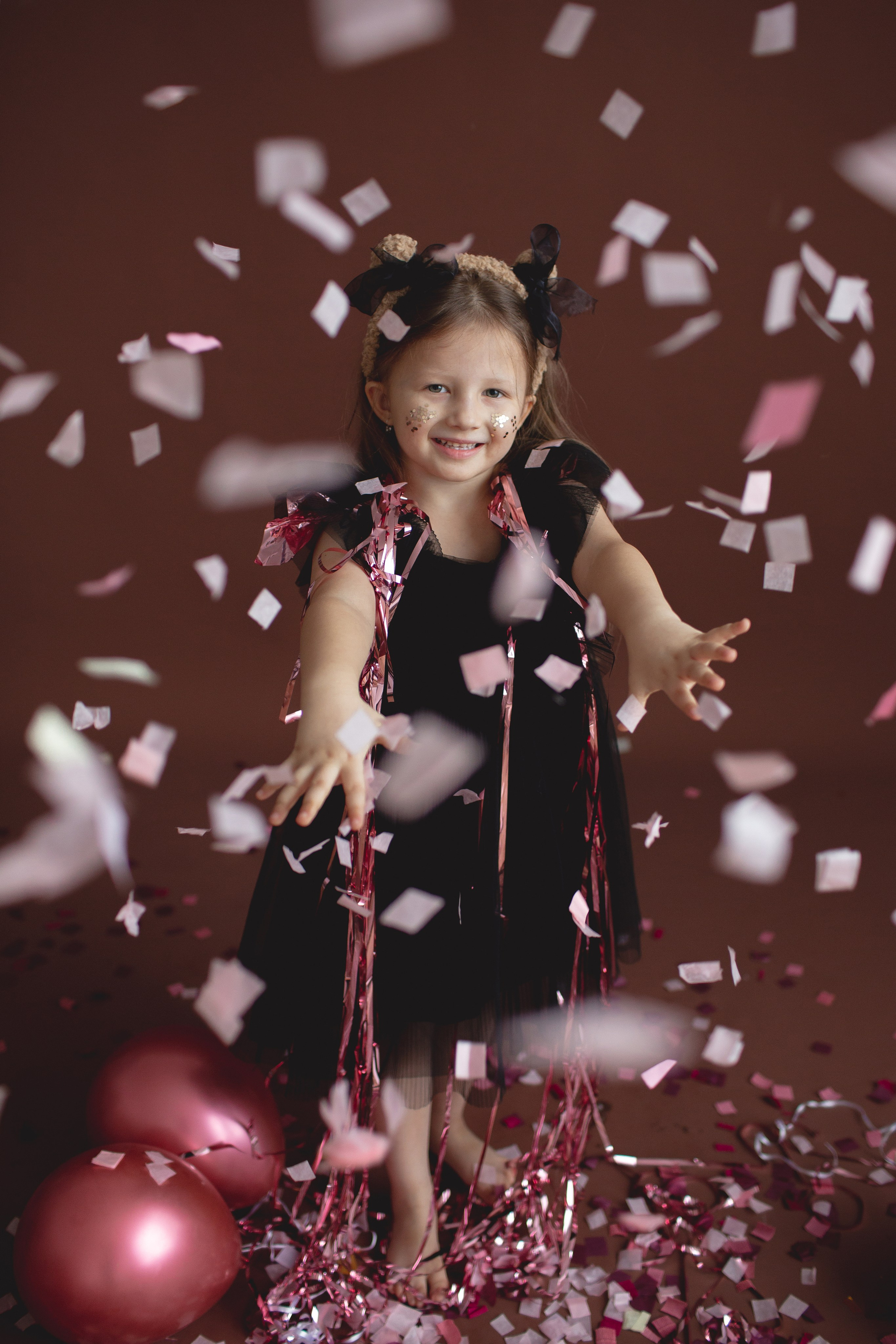 Фотосессия Дня рождения. Фотограф новорожденных , семейный и  детский фотограф в Пскове Иванова