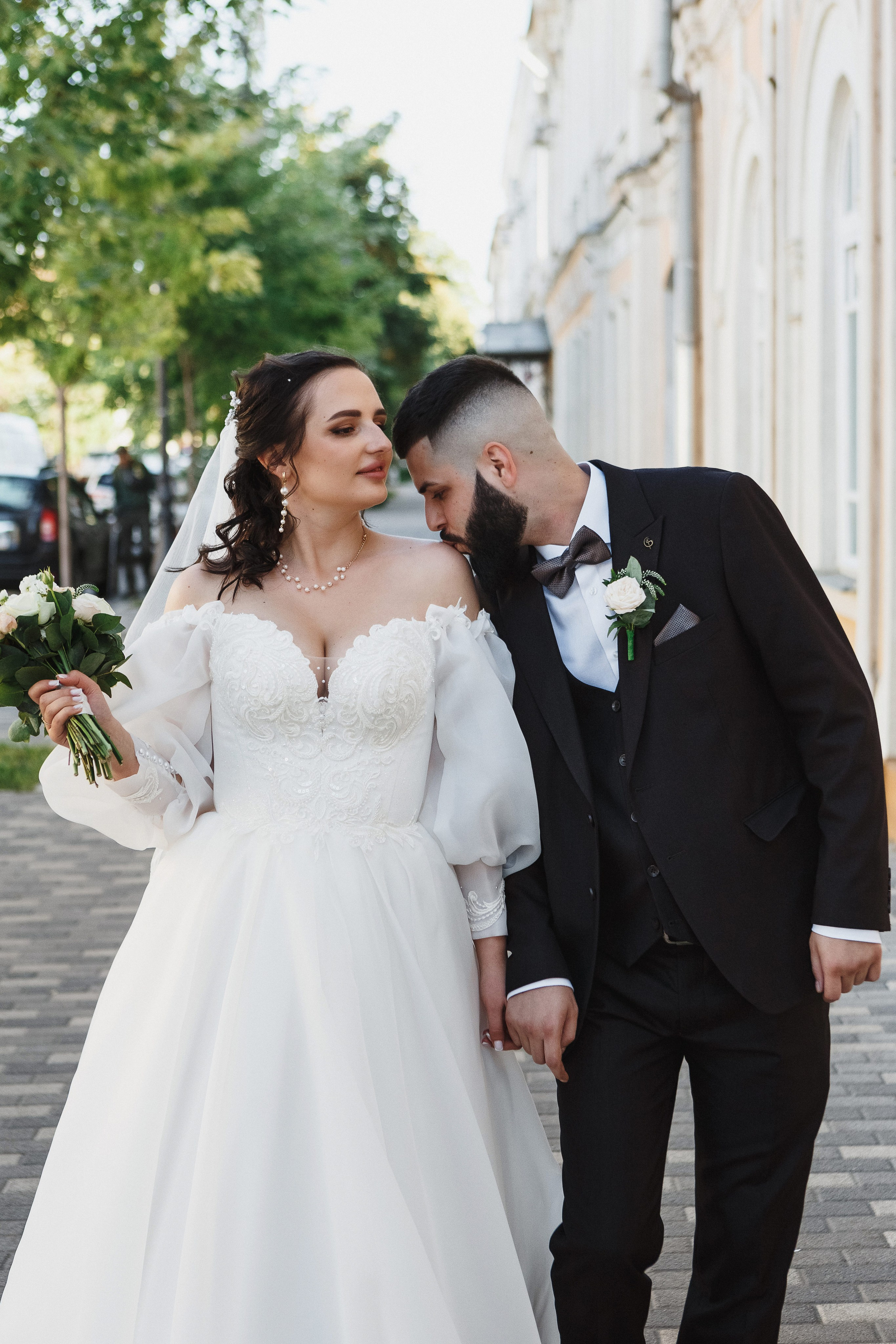 Фотограф в Таганроге летняя свадьба: Романтическая свадебная прогулка. Свадебный и семейный фотограф в Таганроге Бакарюк Антон