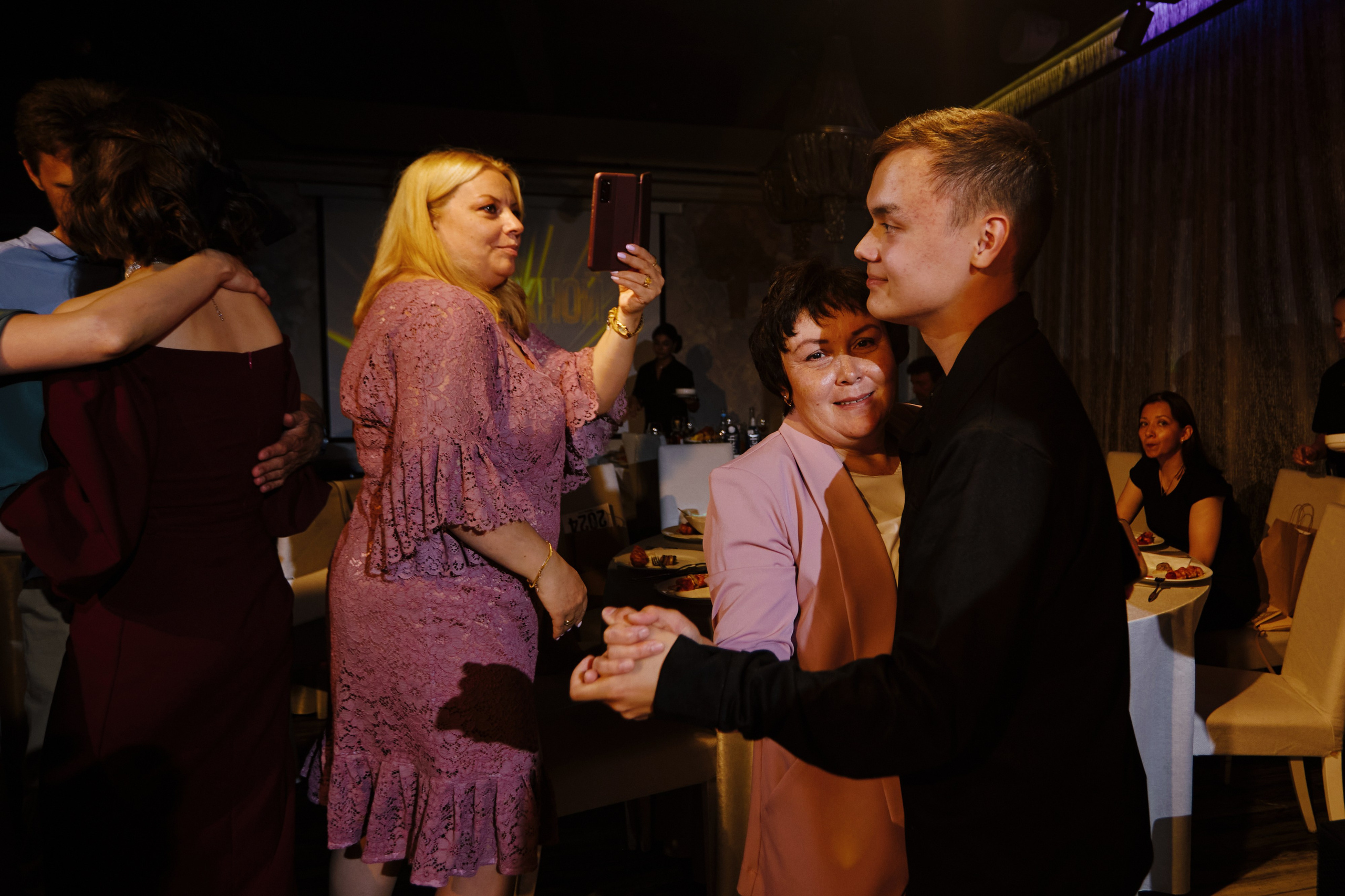 Выпускной 11кл. Портретный и свадебный фотограф в Екатеринбурге Владимир ЛузинЛузин