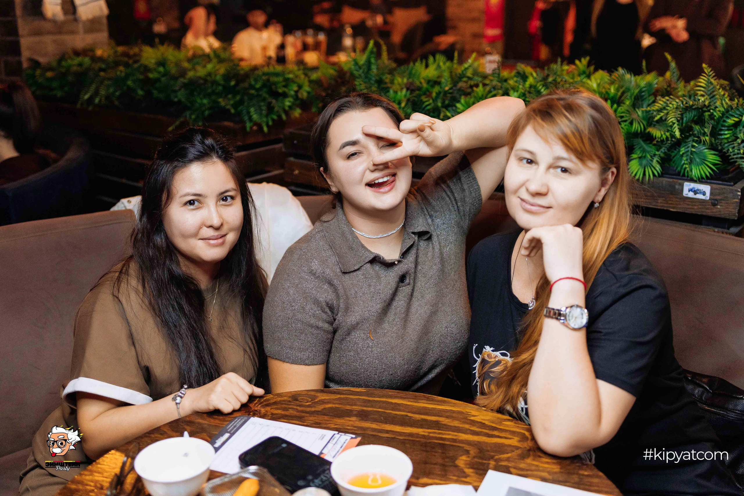 Эйнштейн Party