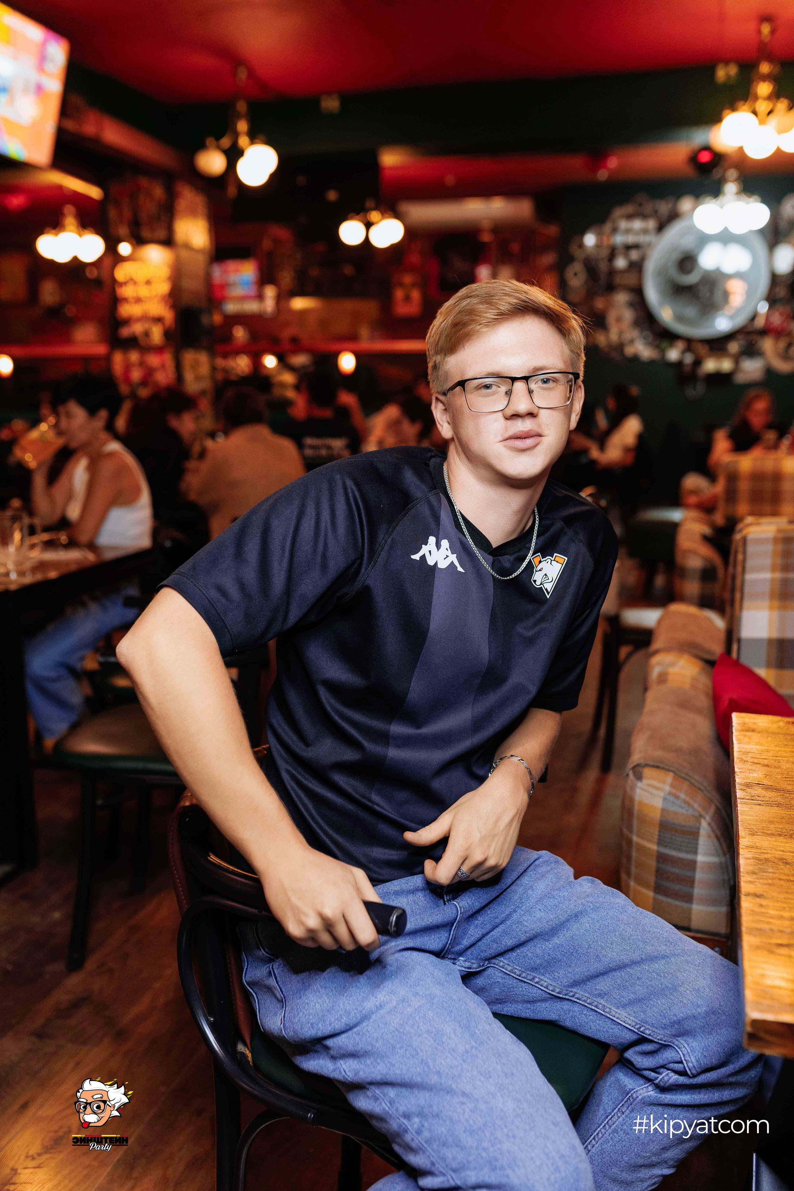 Эйнштейн Party