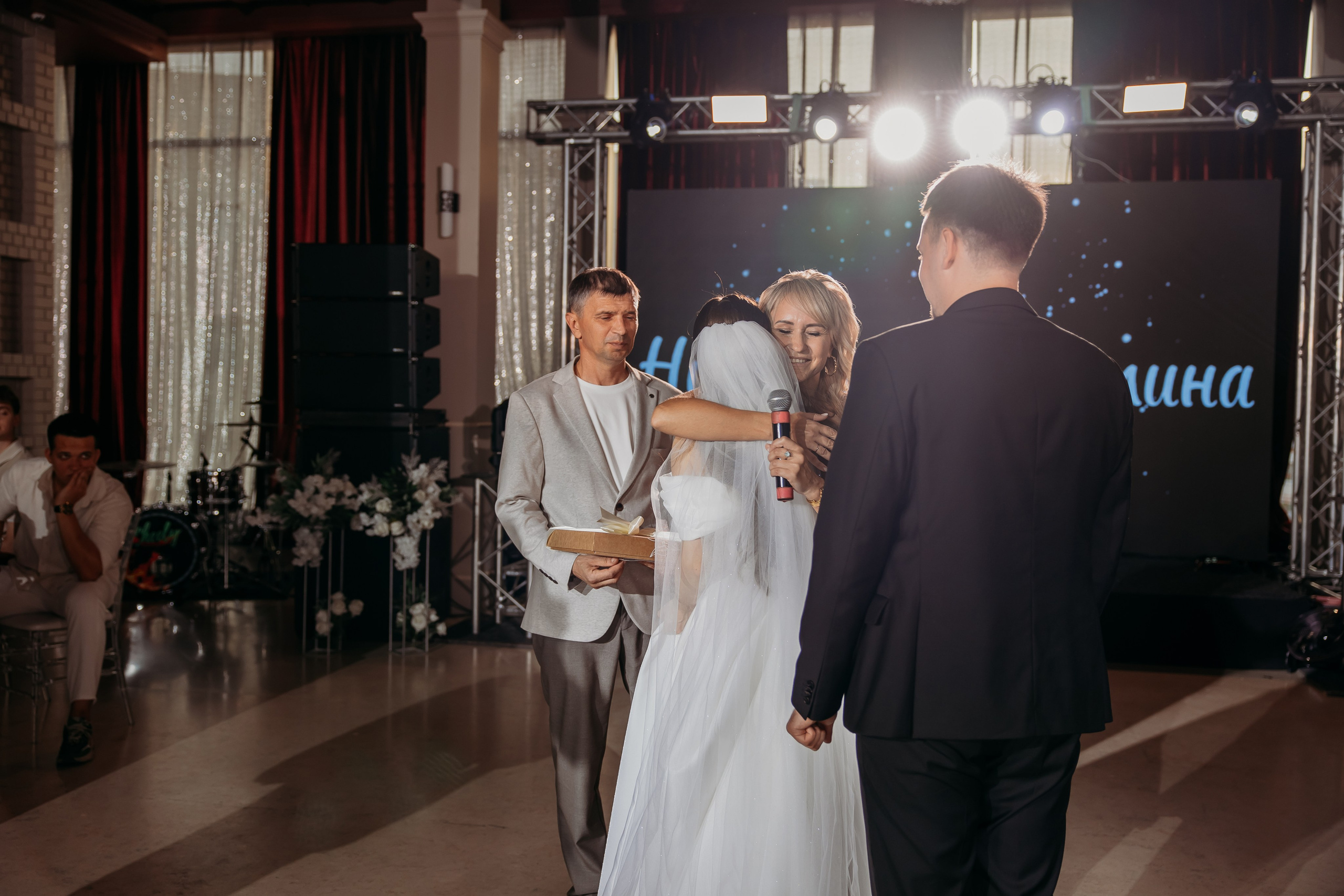 Николай и Ангелина. Фотограф Тимербаева Алина г. Сургут