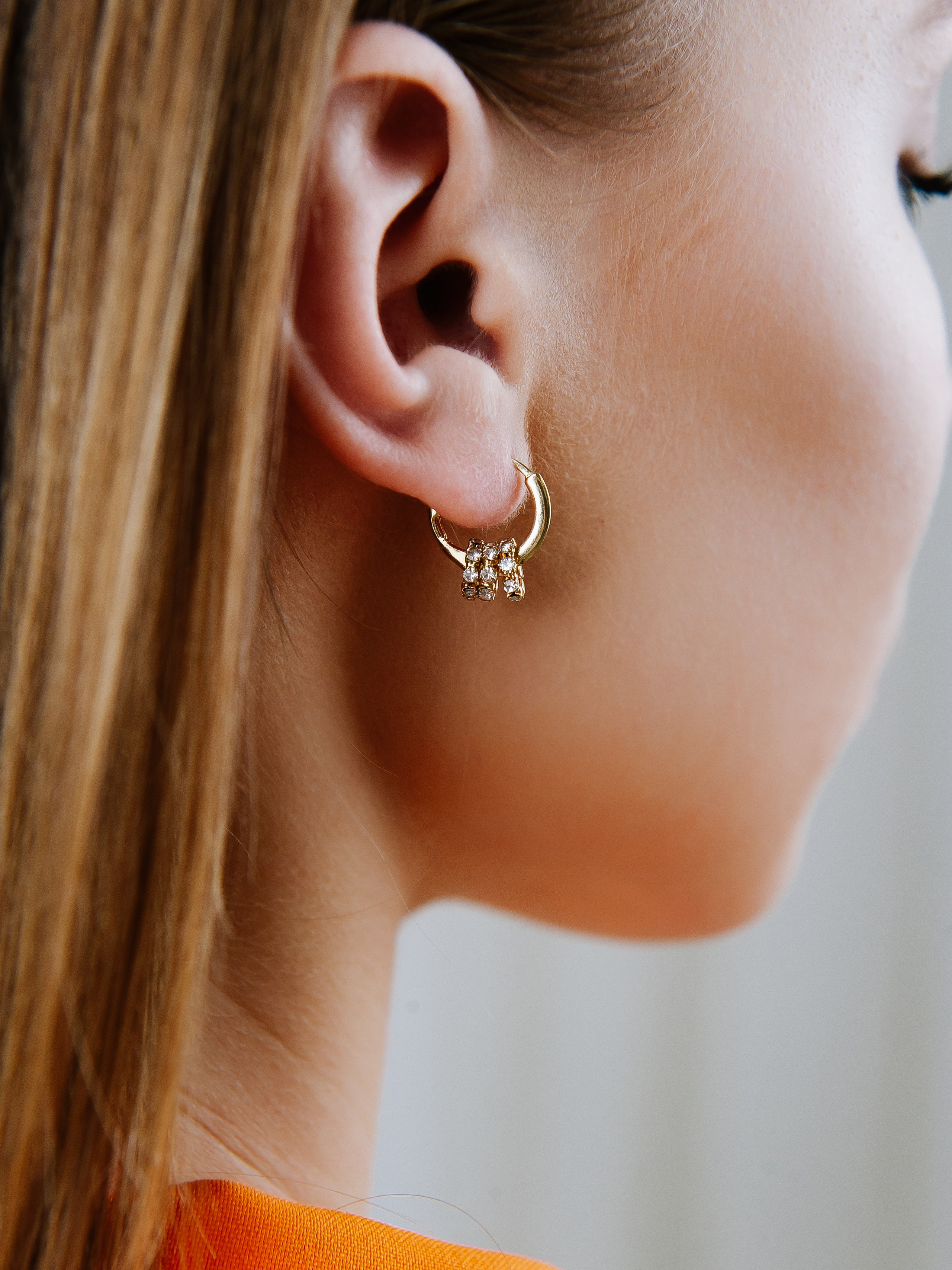 Бижутерия на модели. Ozon/wb