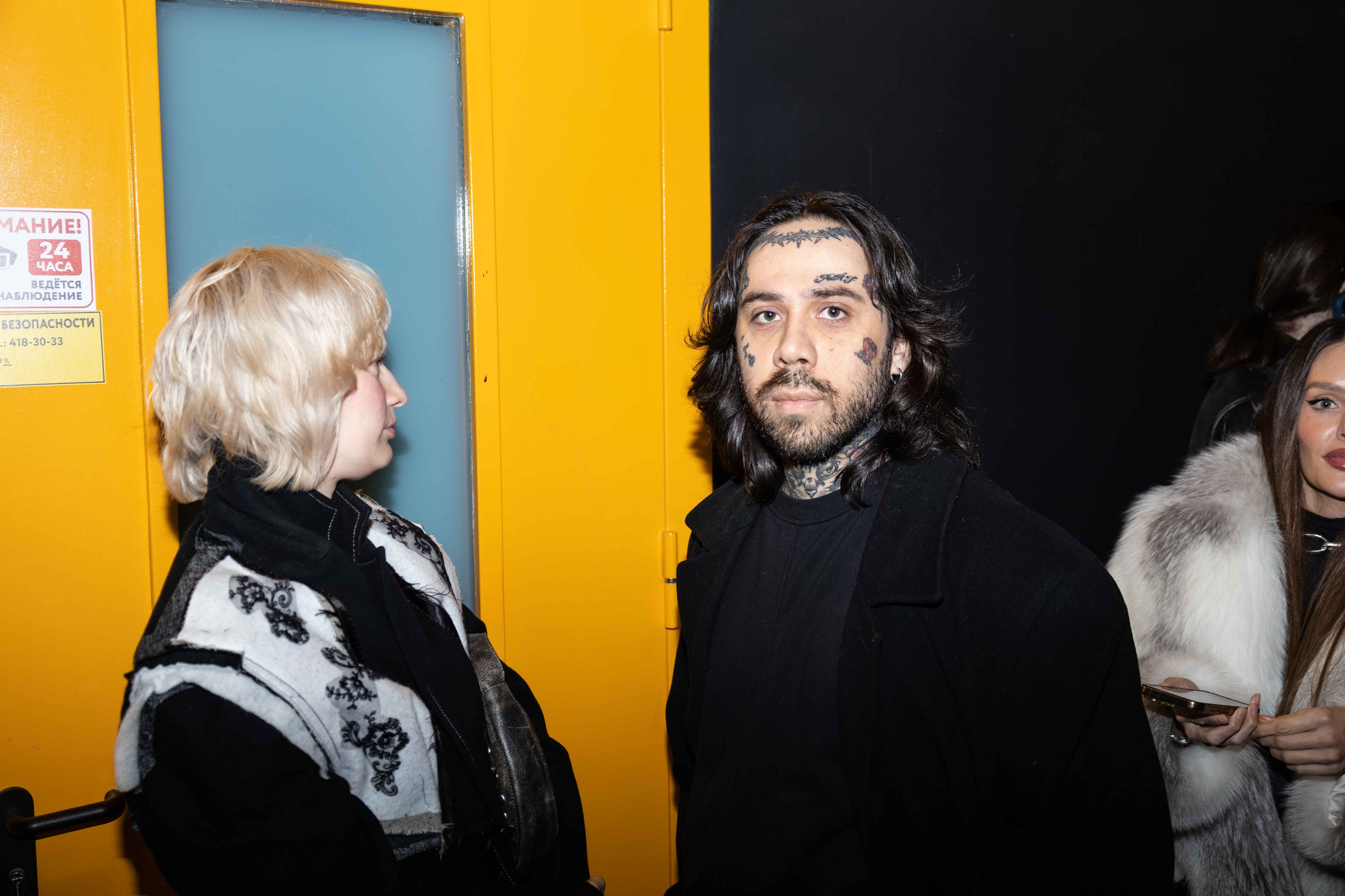 Auxi Backstage. VICTORIA SHU