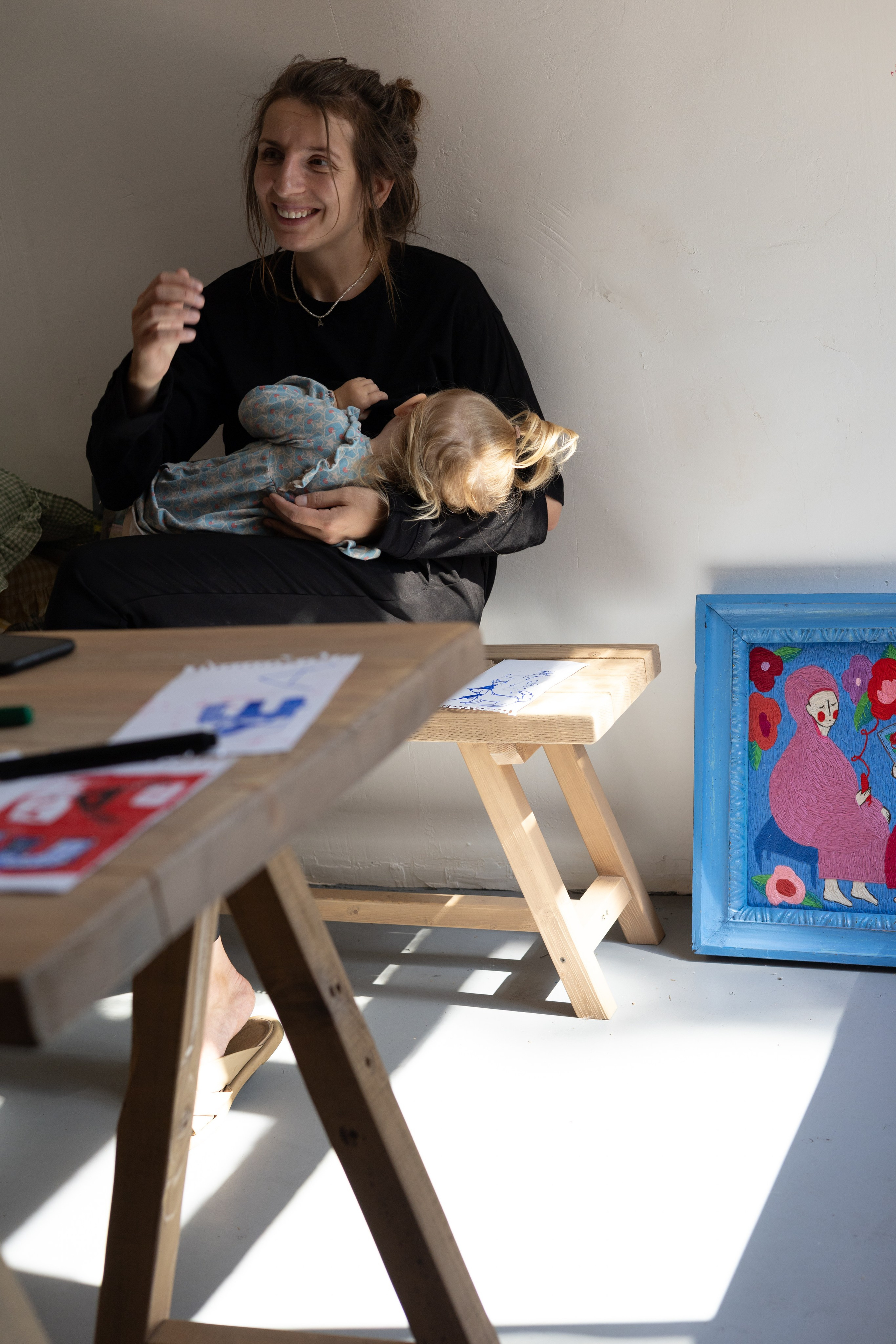 Вера и дети в мастерской. Портрет художника. Марина Лавинская Фотограф из Москвы