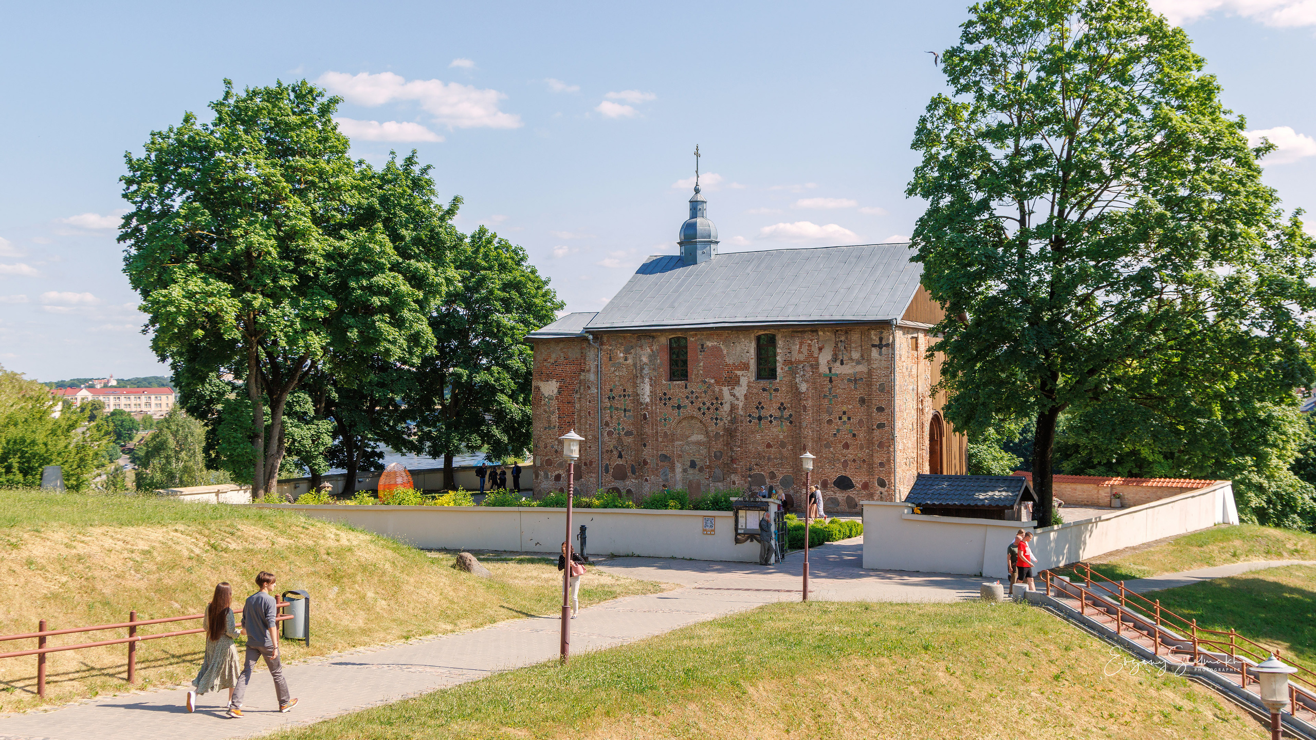 Храмы, костёлы и церкви. Фотограф Евгений Стельмах в Молодечно и Минске