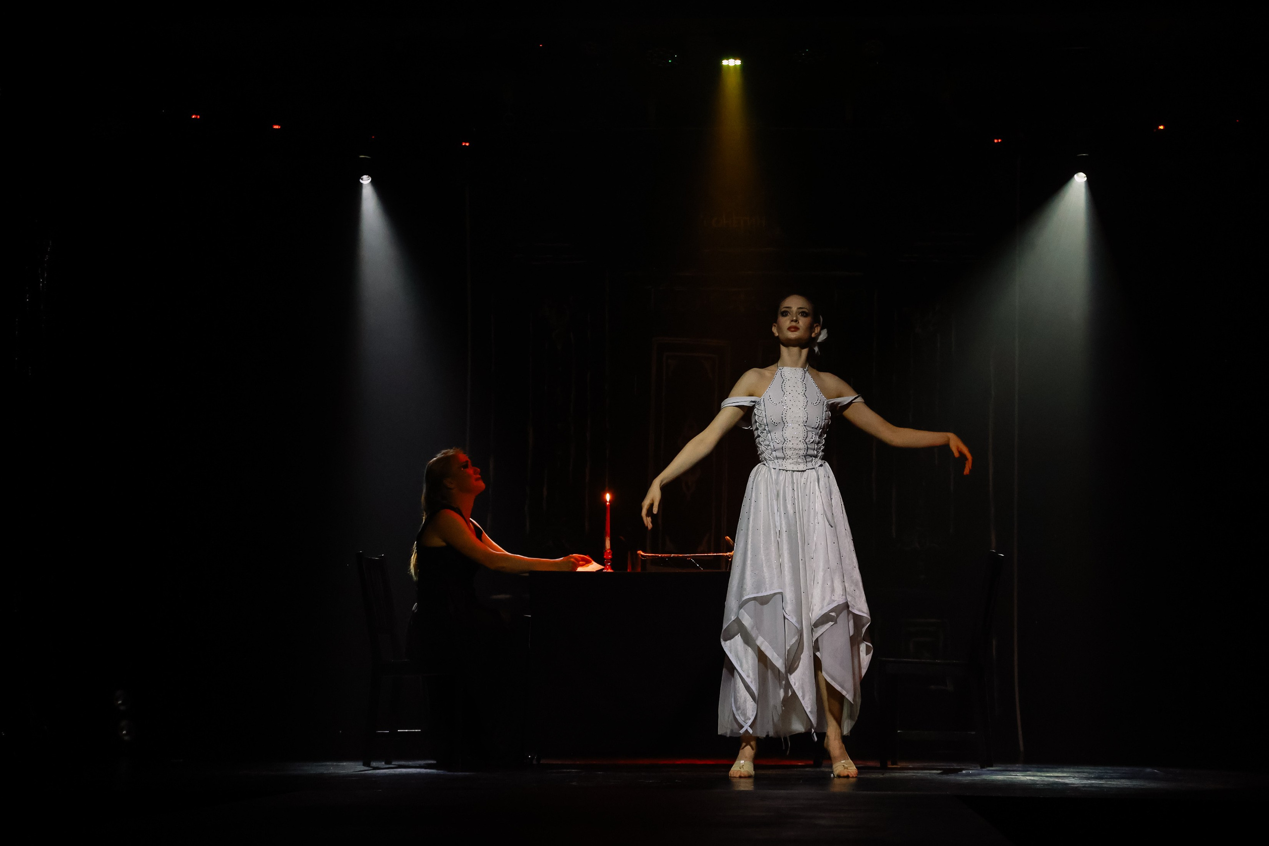 Пластический спектакль Онегин _ IVEX. Фотограф Юлия Мальцева